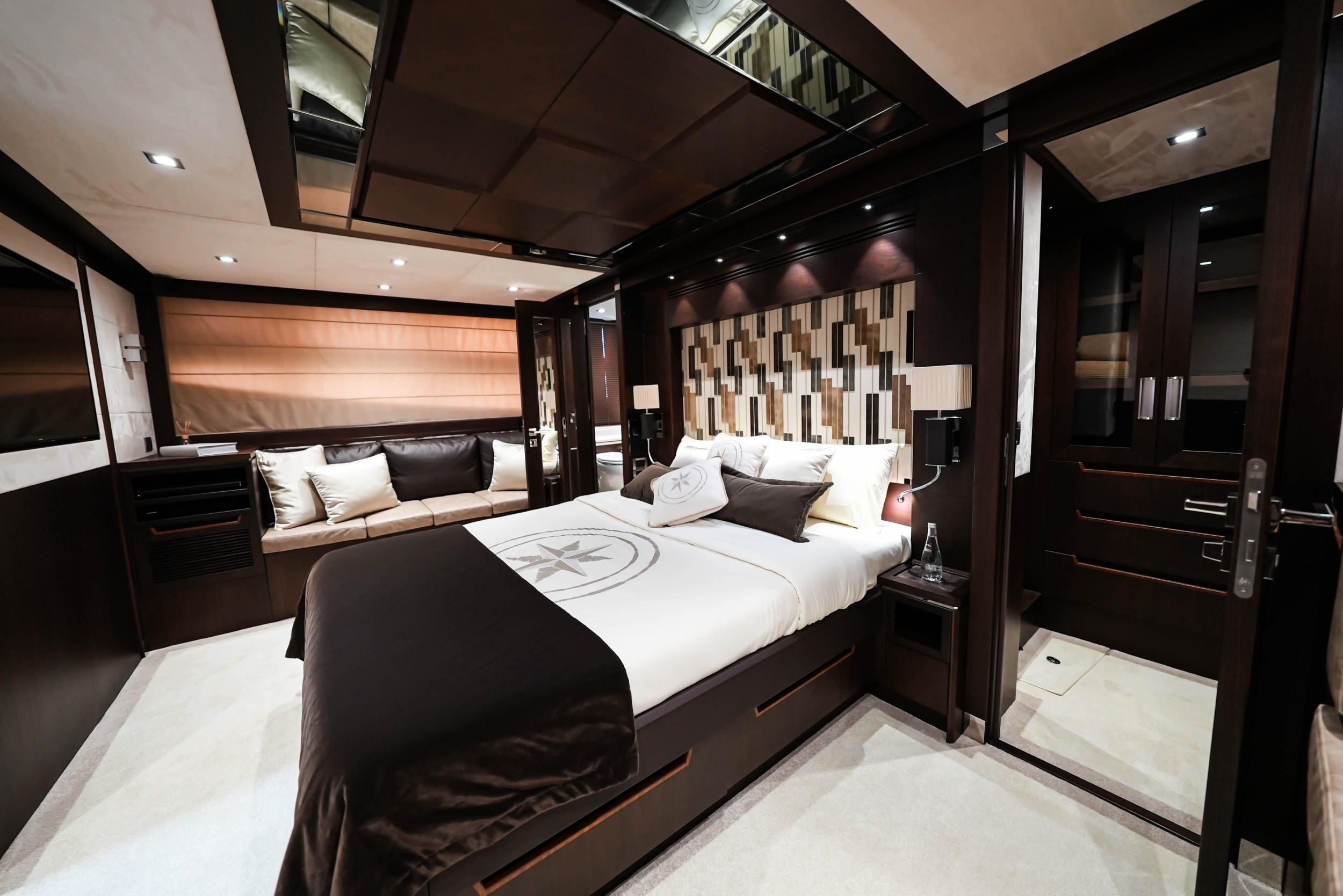 Galeon 780 — photo 14