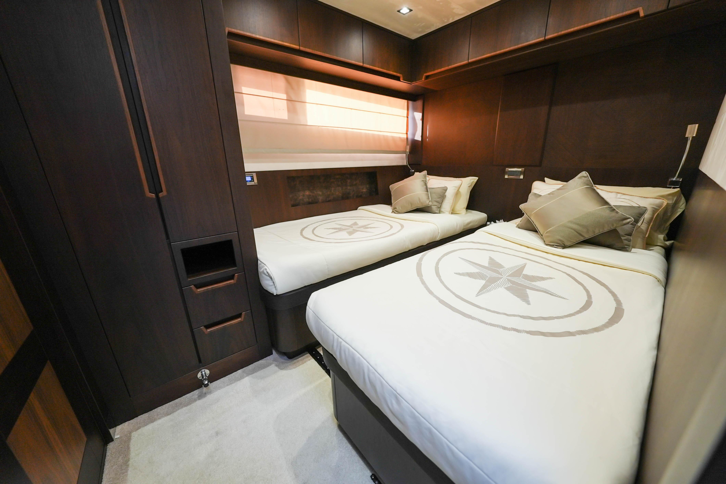 Galeon 780 — photo 10