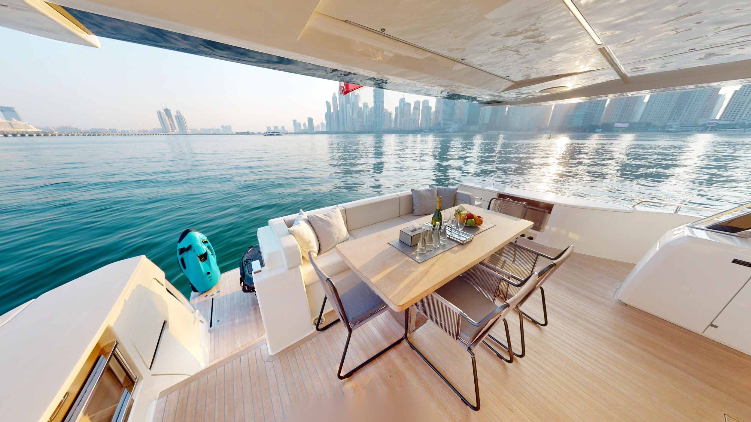 Ferretti 780 — photo 2