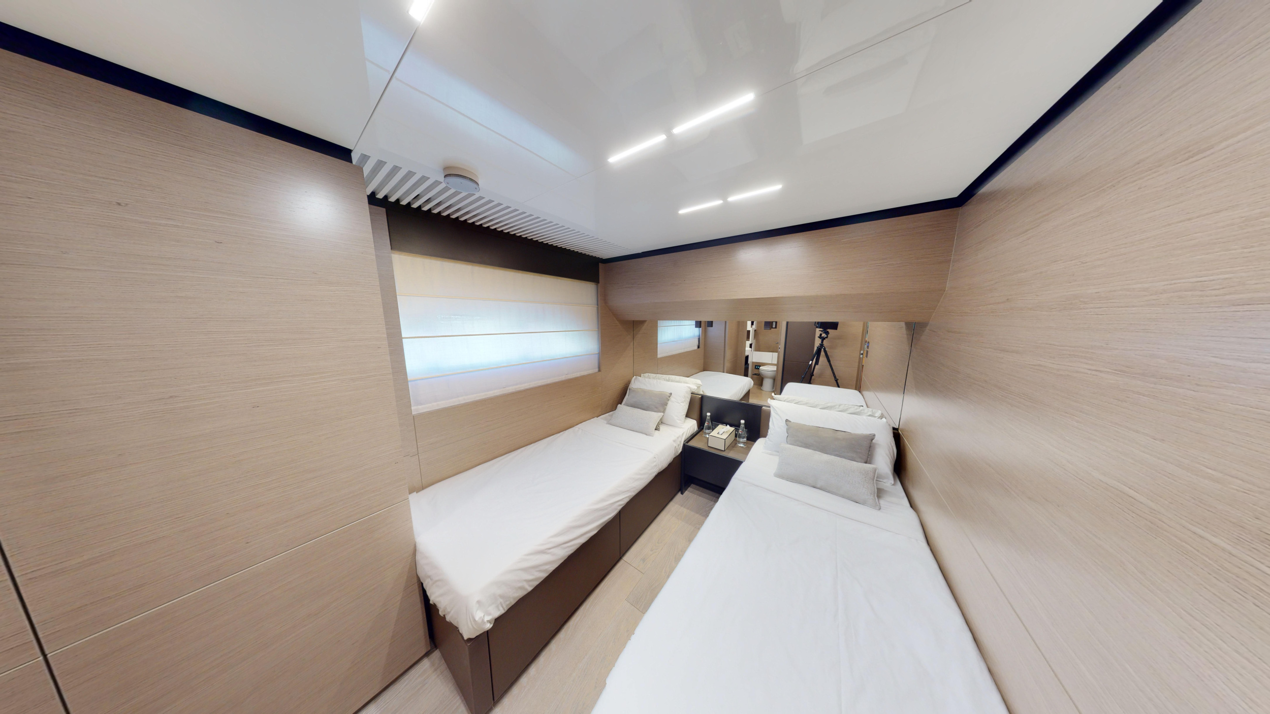 Ferretti 780 — photo 23