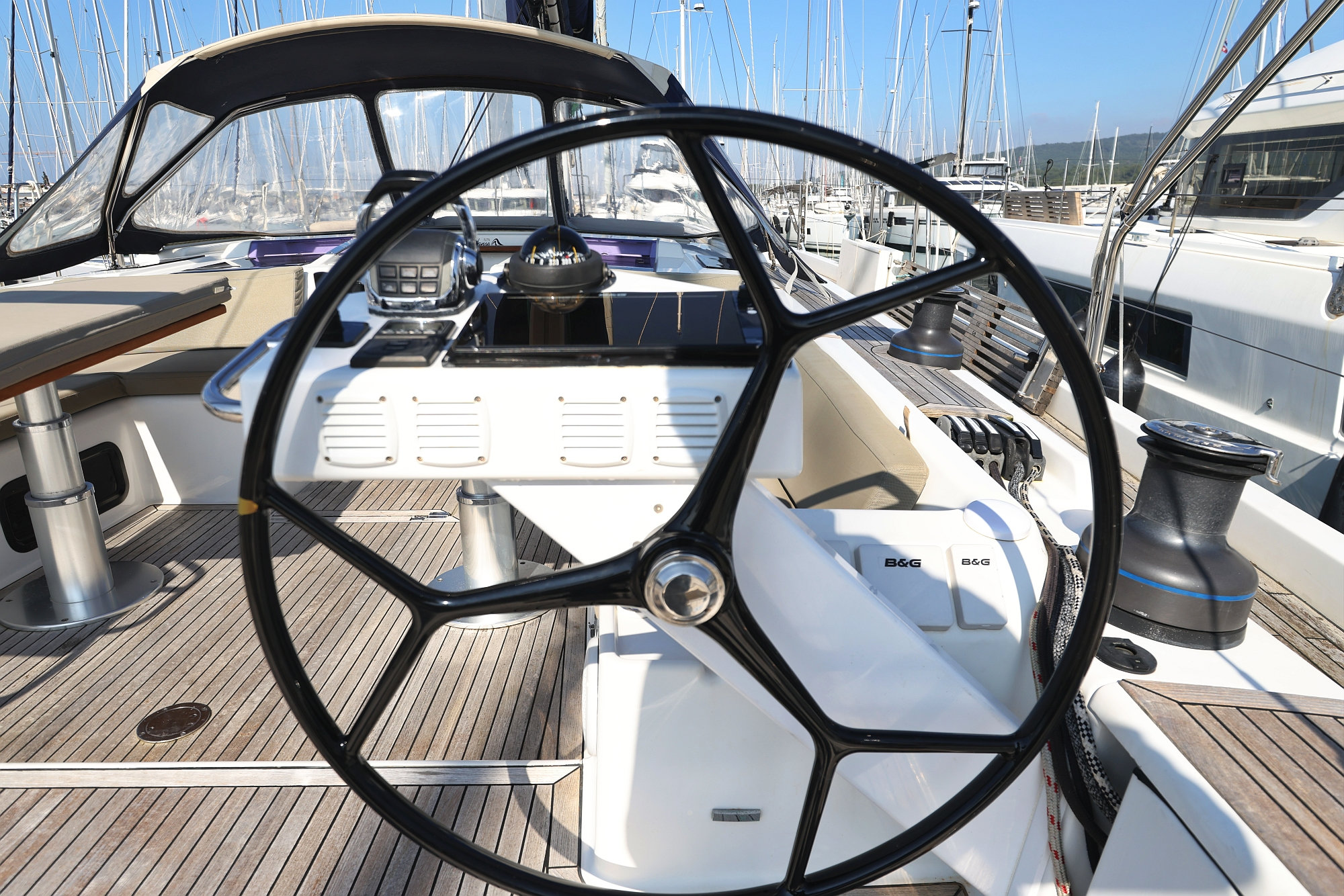Hanse 575 — photo 3