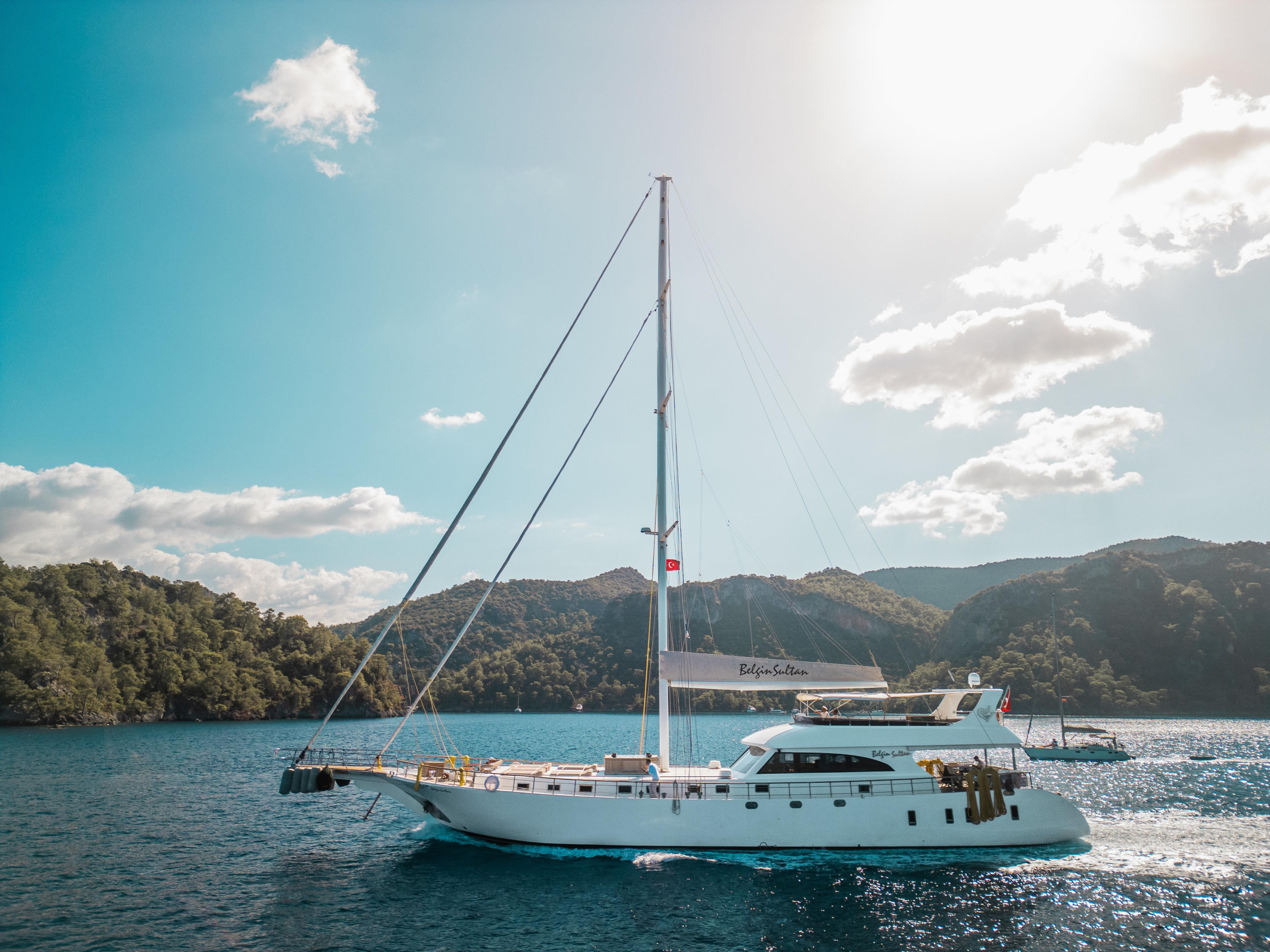 Motoryacht Belgin Sultan — photo 1