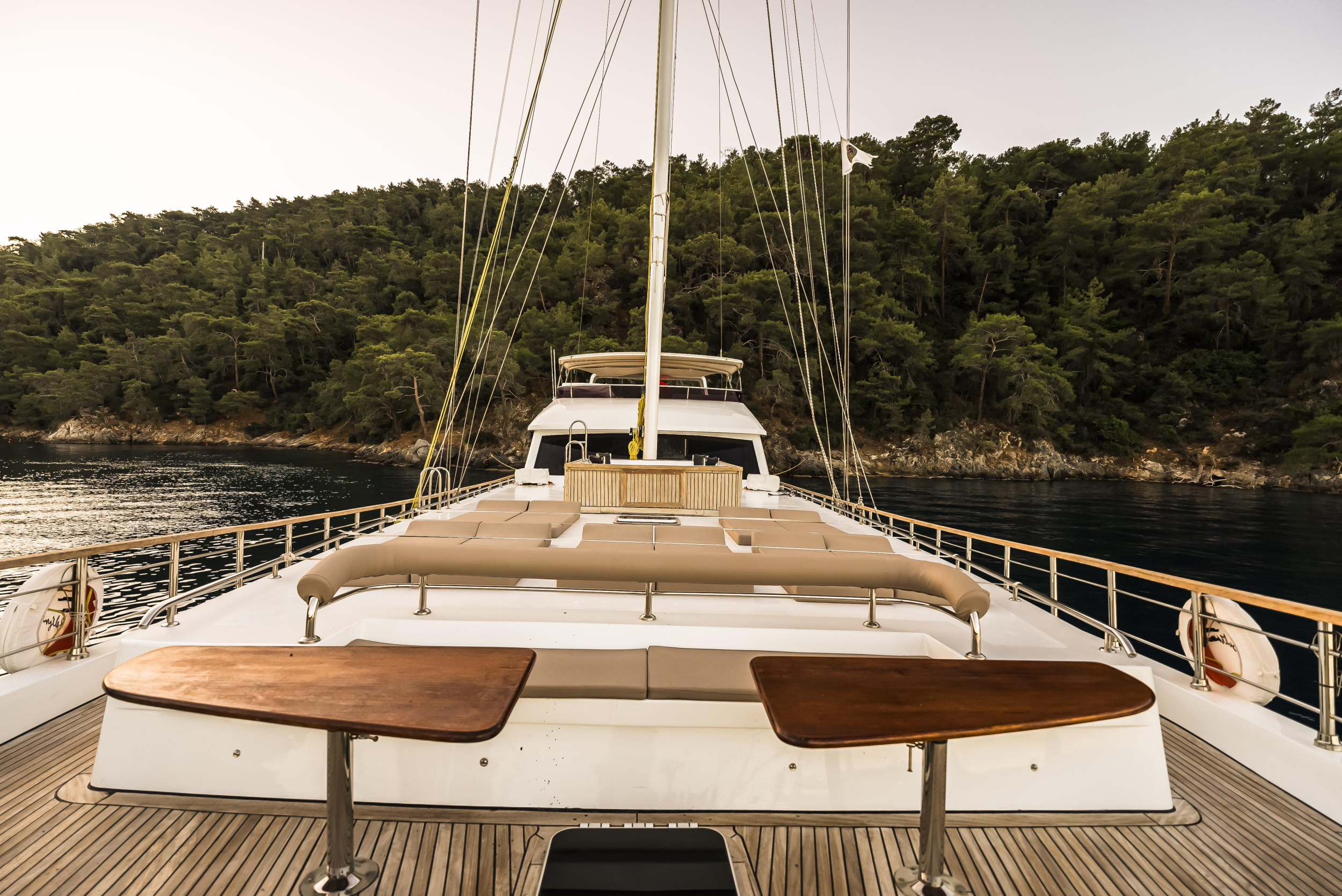 Motoryacht Belgin Sultan — photo 28