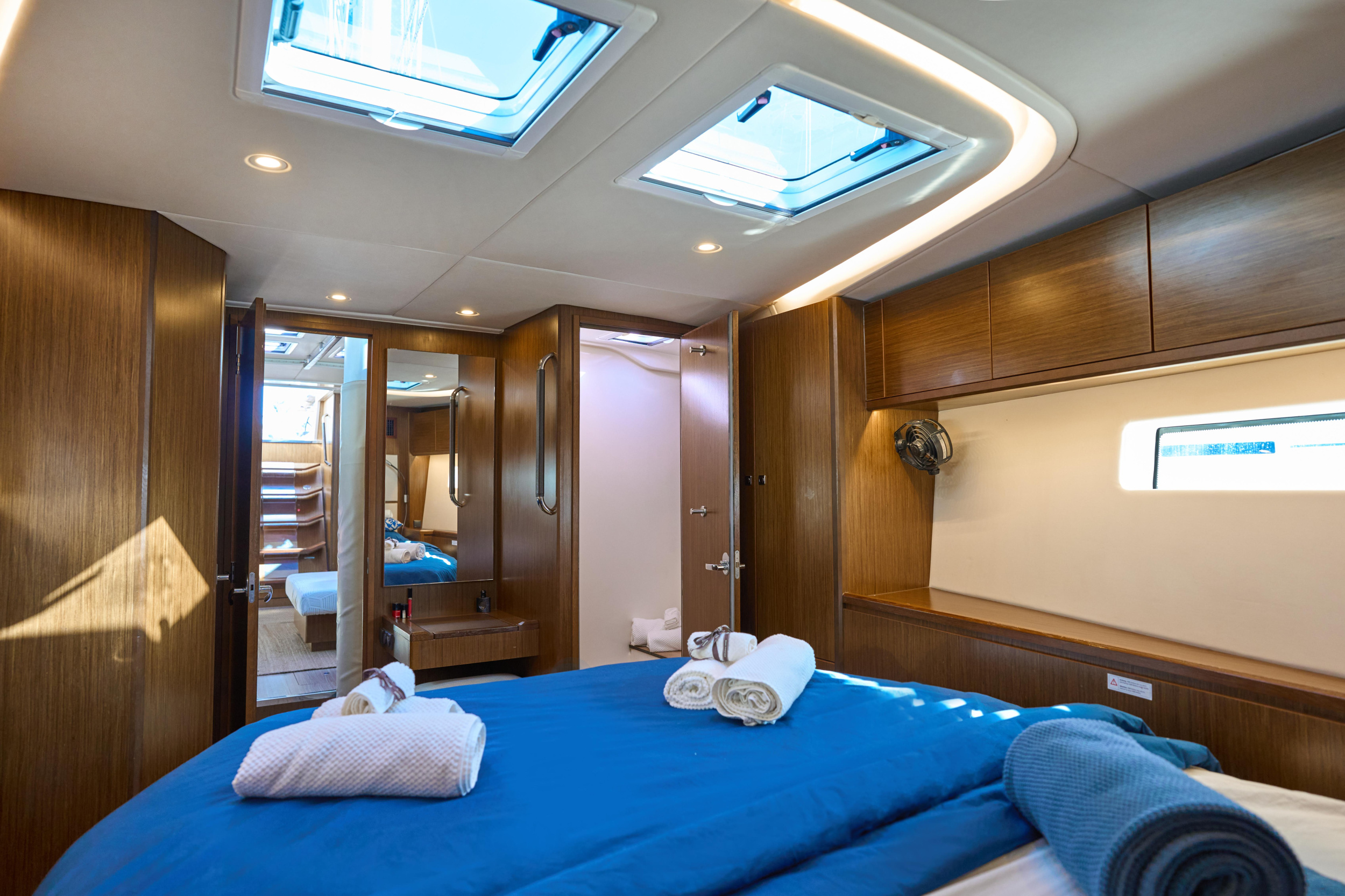 Bavaria C57 — photo 20