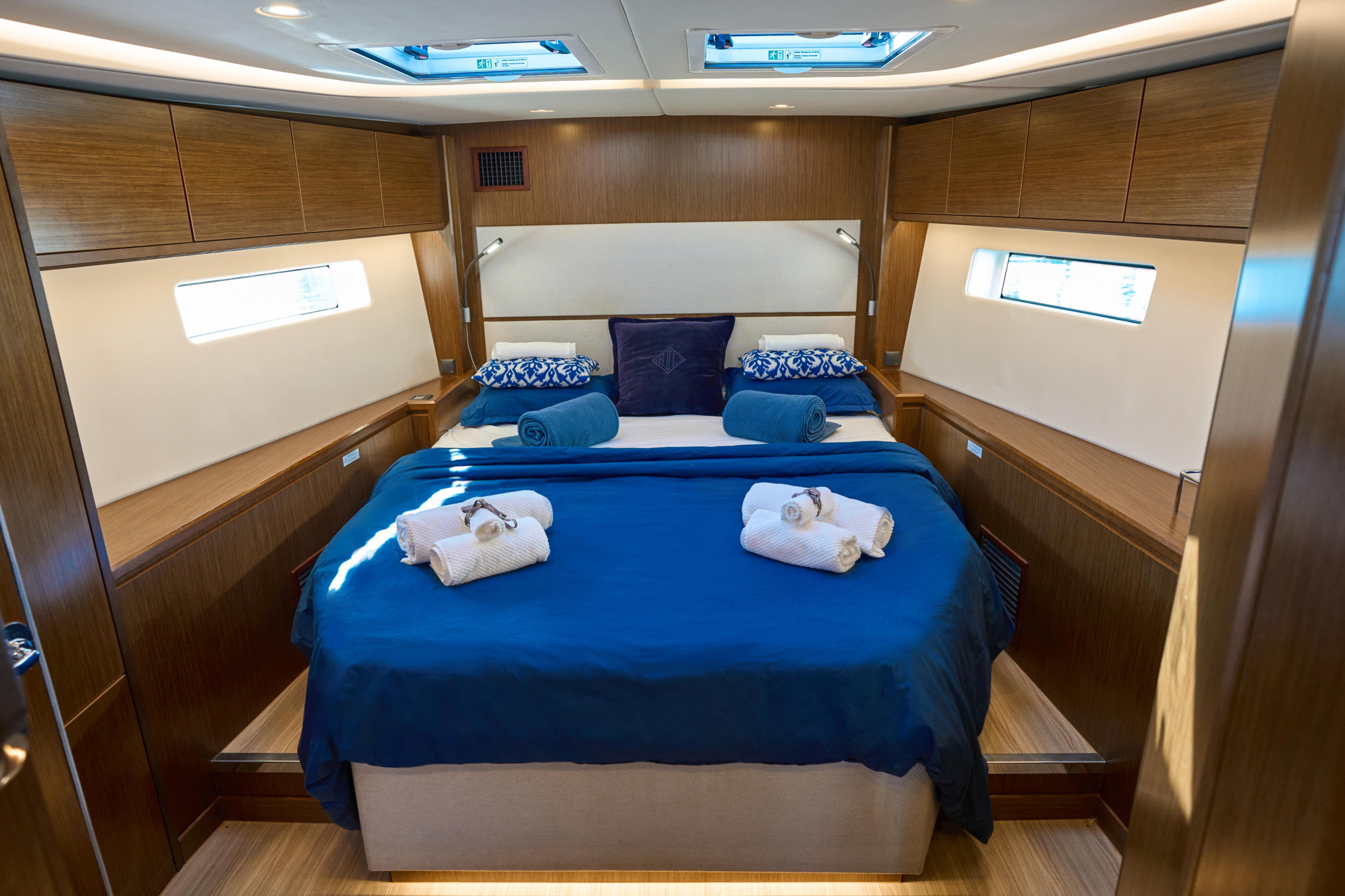 Bavaria C57 — photo 12