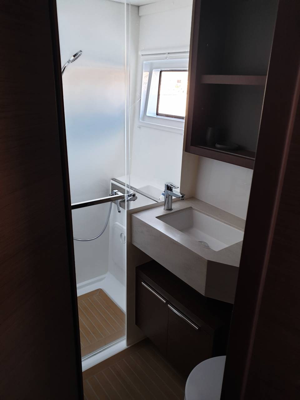 Lagoon 46 — photo 7