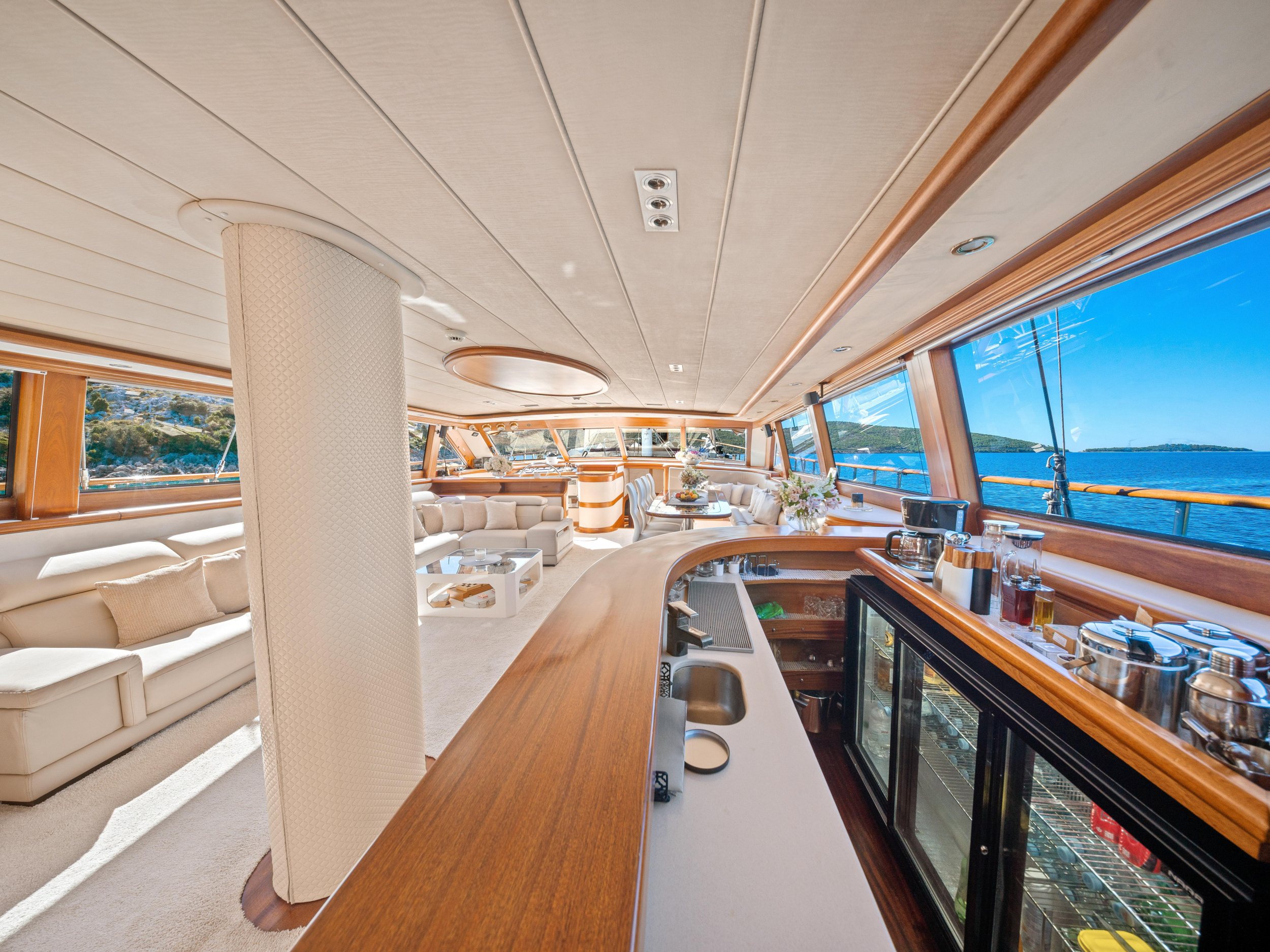 Luxury Sailing Yacht — photo 14