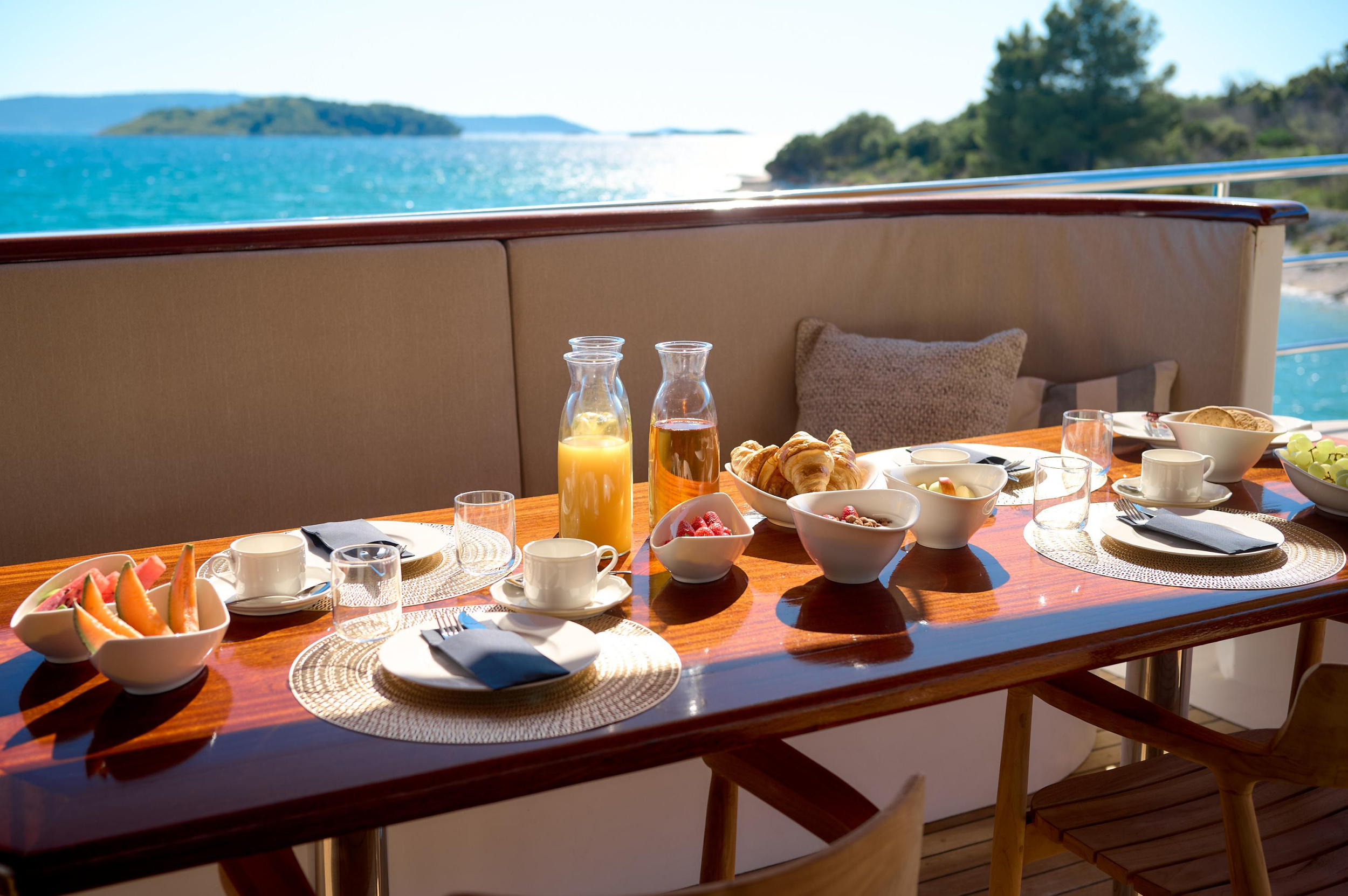 Motoryacht Belleza — photo 20