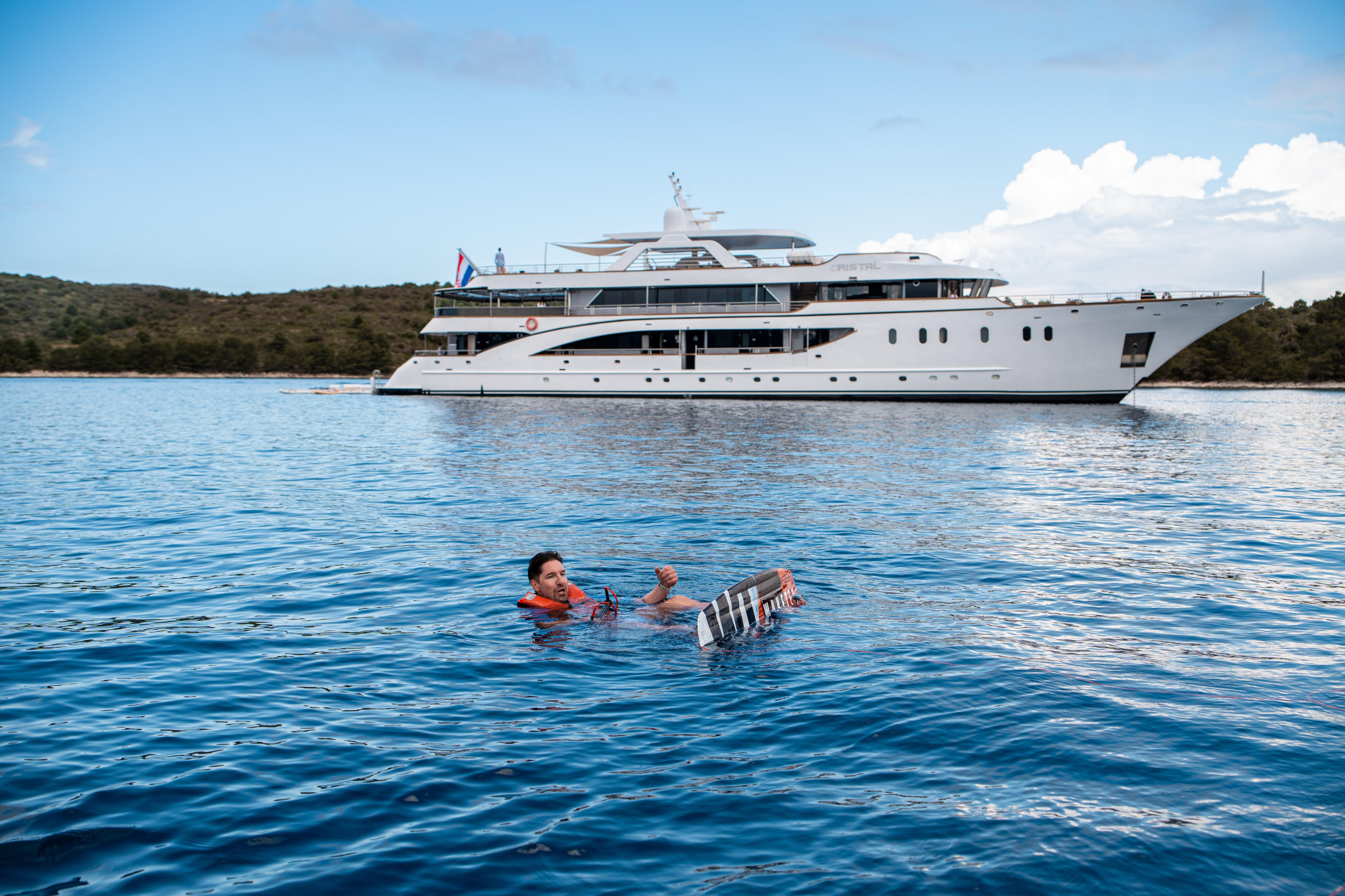Motoryacht Cristal — photo 18