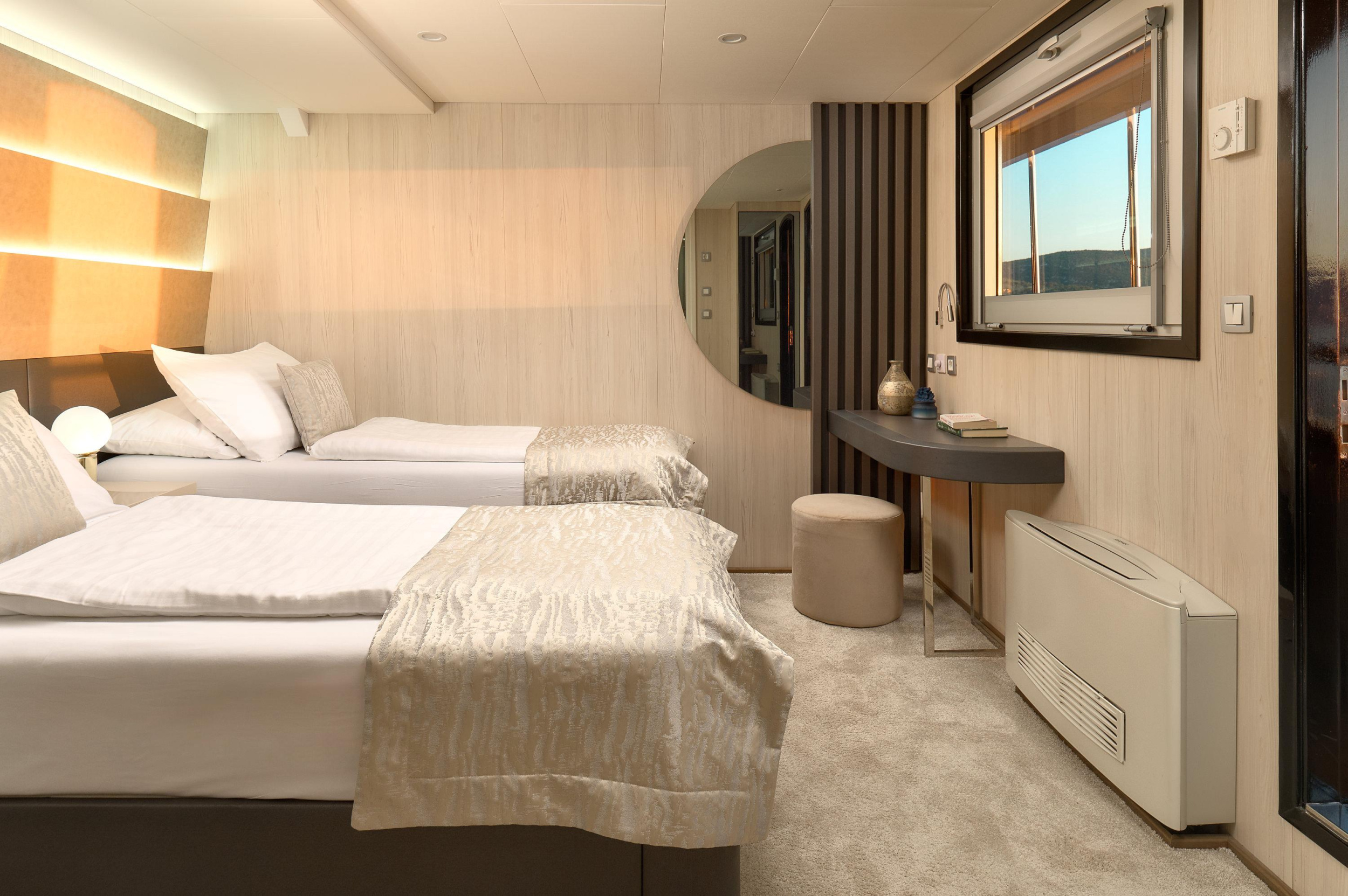 Motoryacht Cristal — photo 43