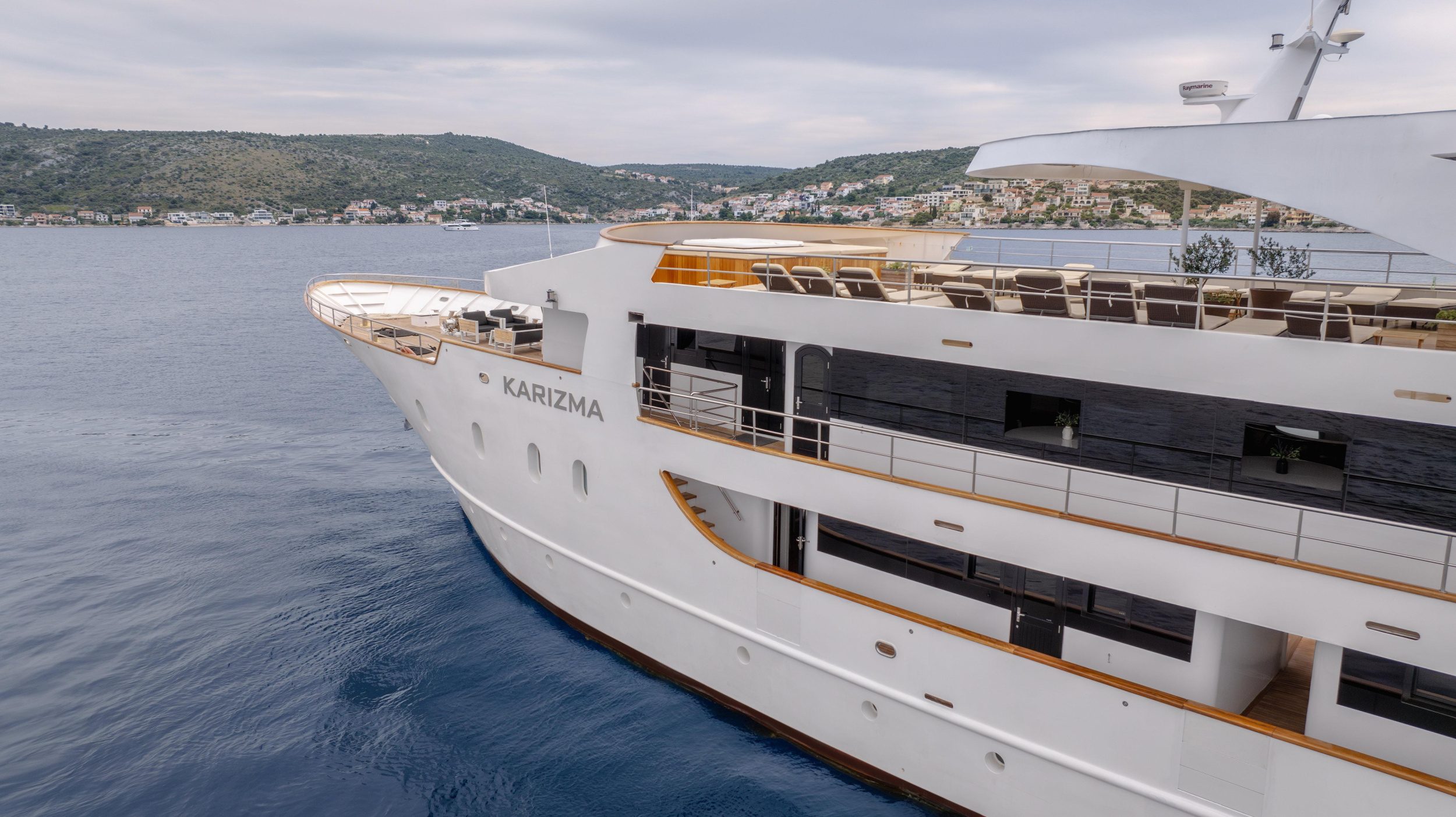 Motoryacht Karizma — photo 34