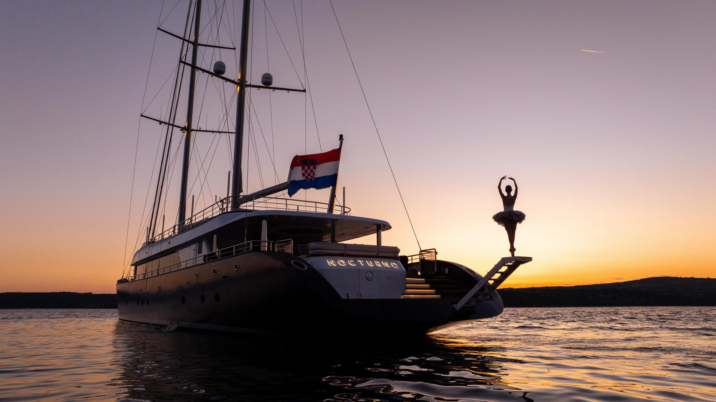 Luxury Sailing Yacht — photo 39