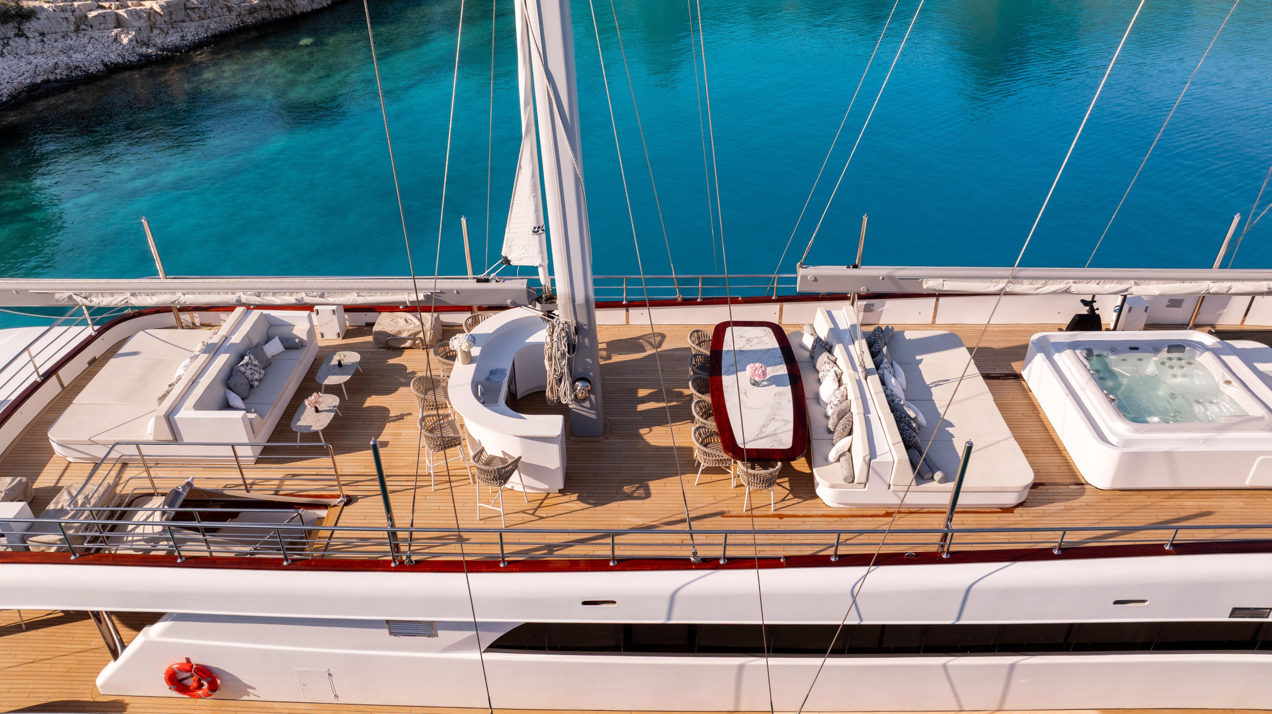 Luxury Sailing Yacht — photo 79