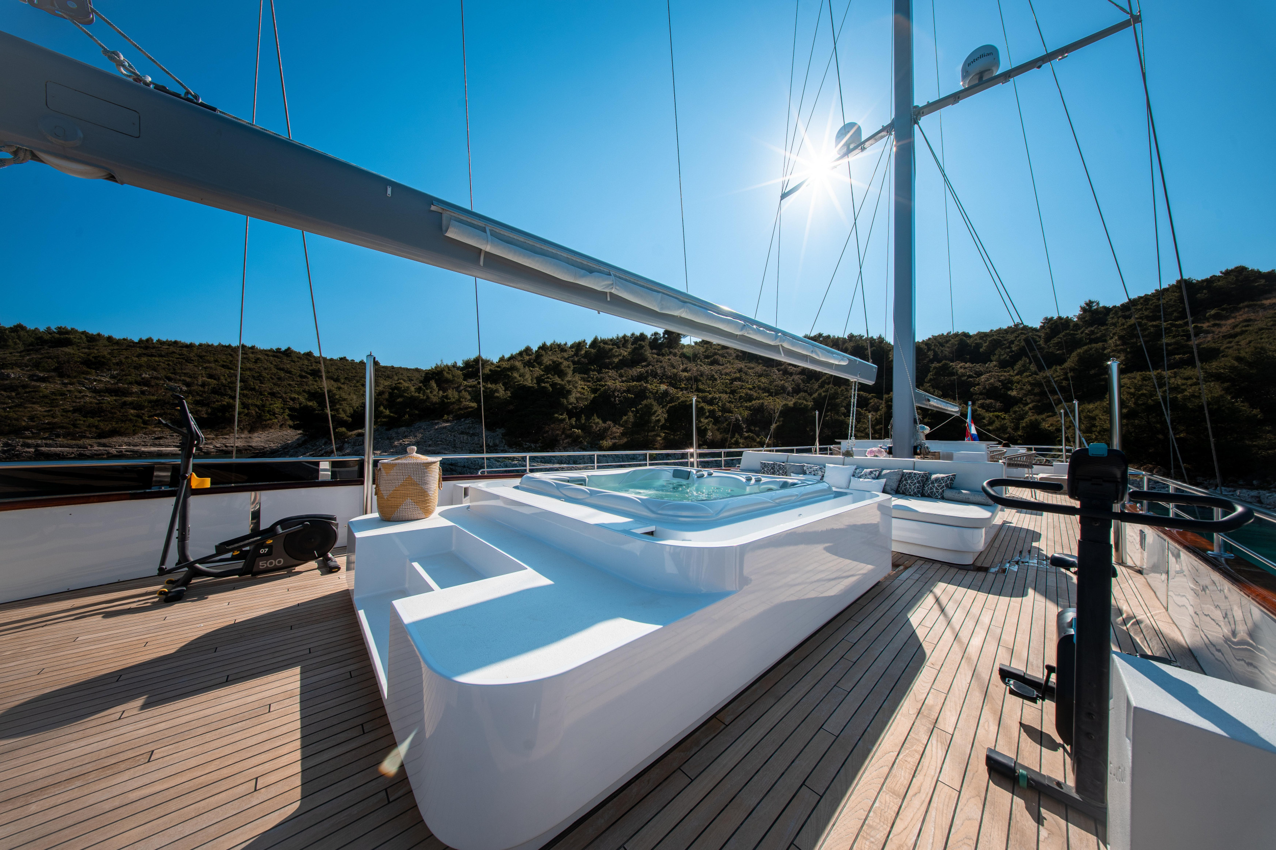 Luxury Sailing Yacht — photo 78