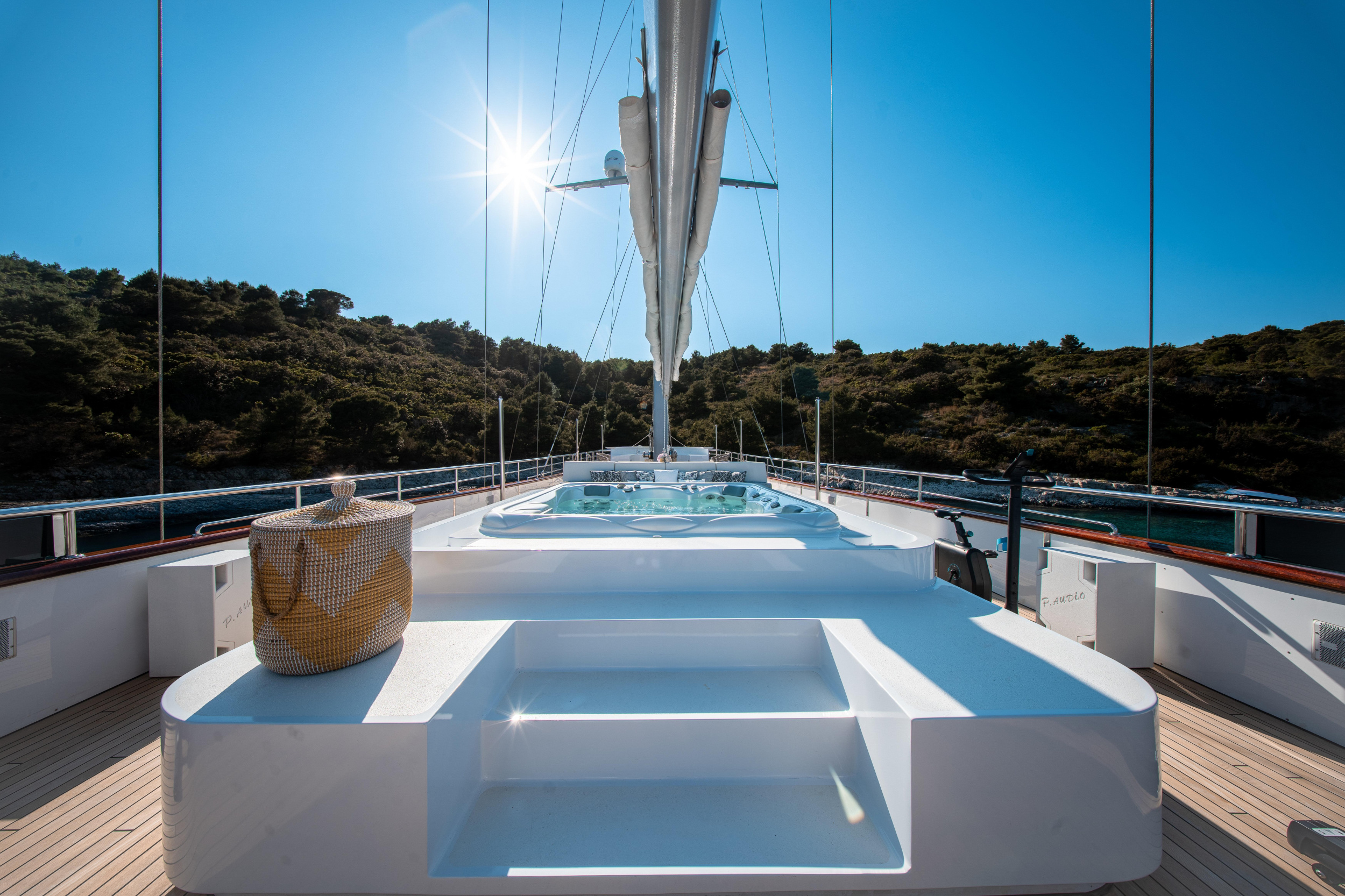 Luxury Sailing Yacht — photo 32