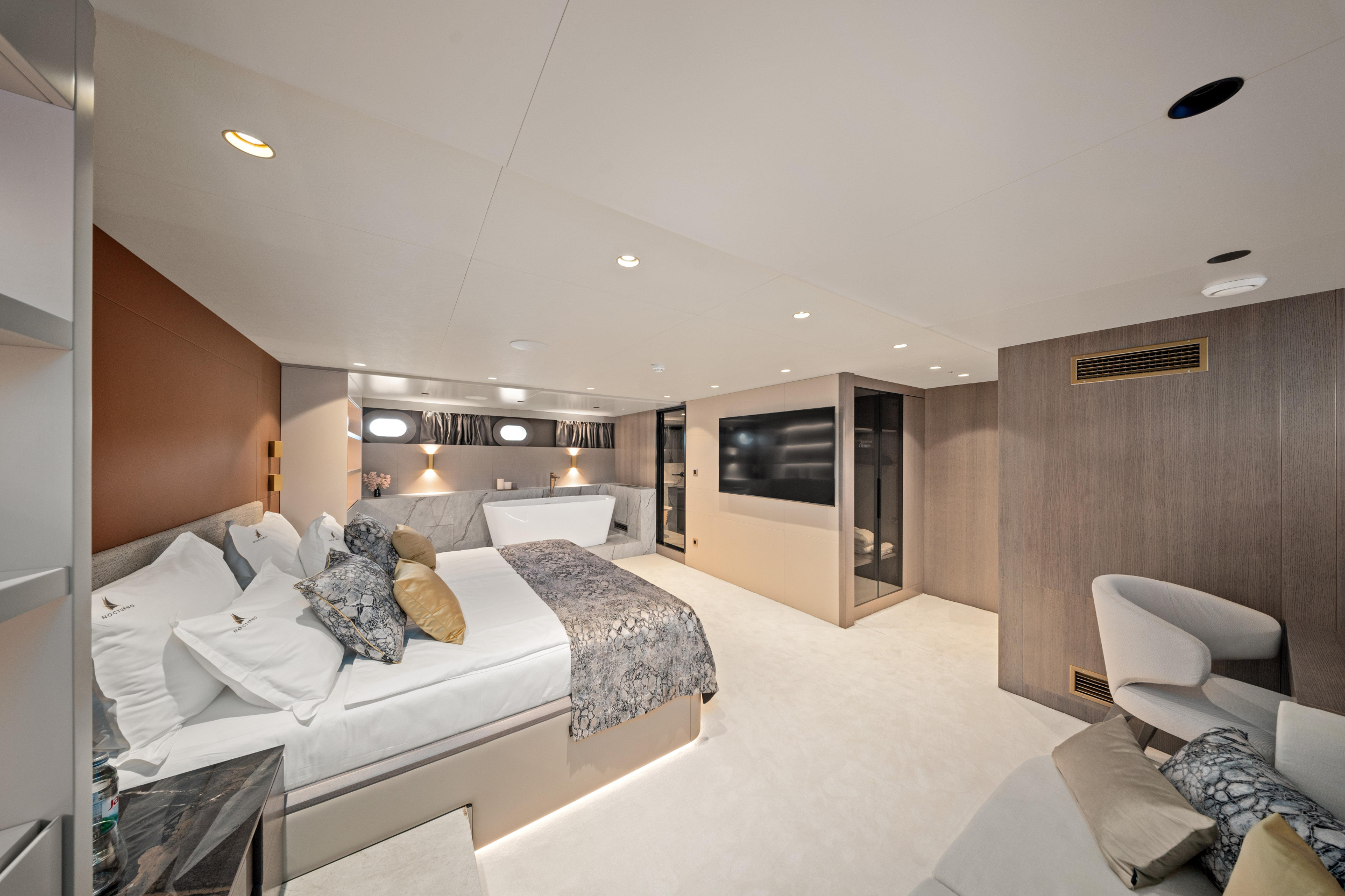 Luxury Sailing Yacht — photo 19