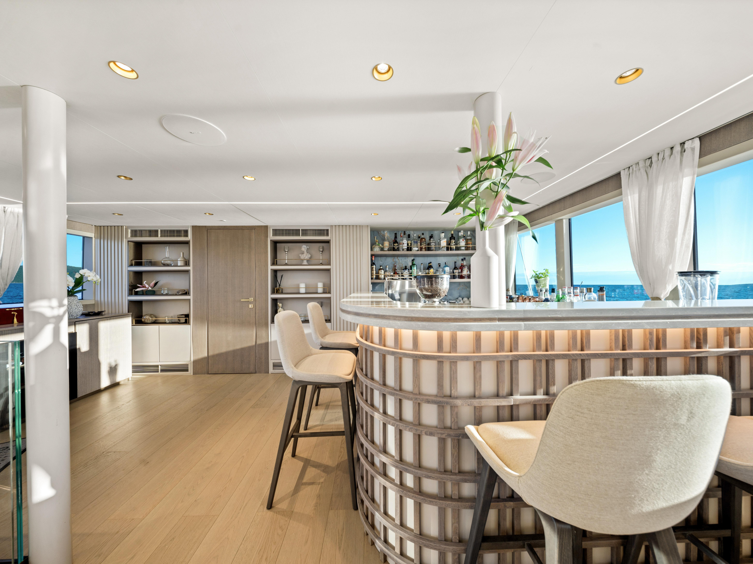 Luxury Sailing Yacht — photo 34