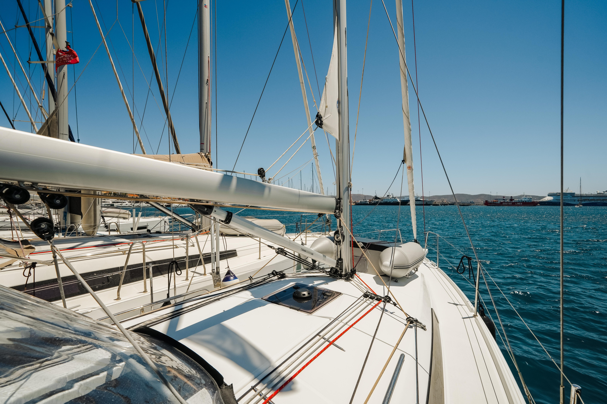Sun Odyssey 350 — photo 15