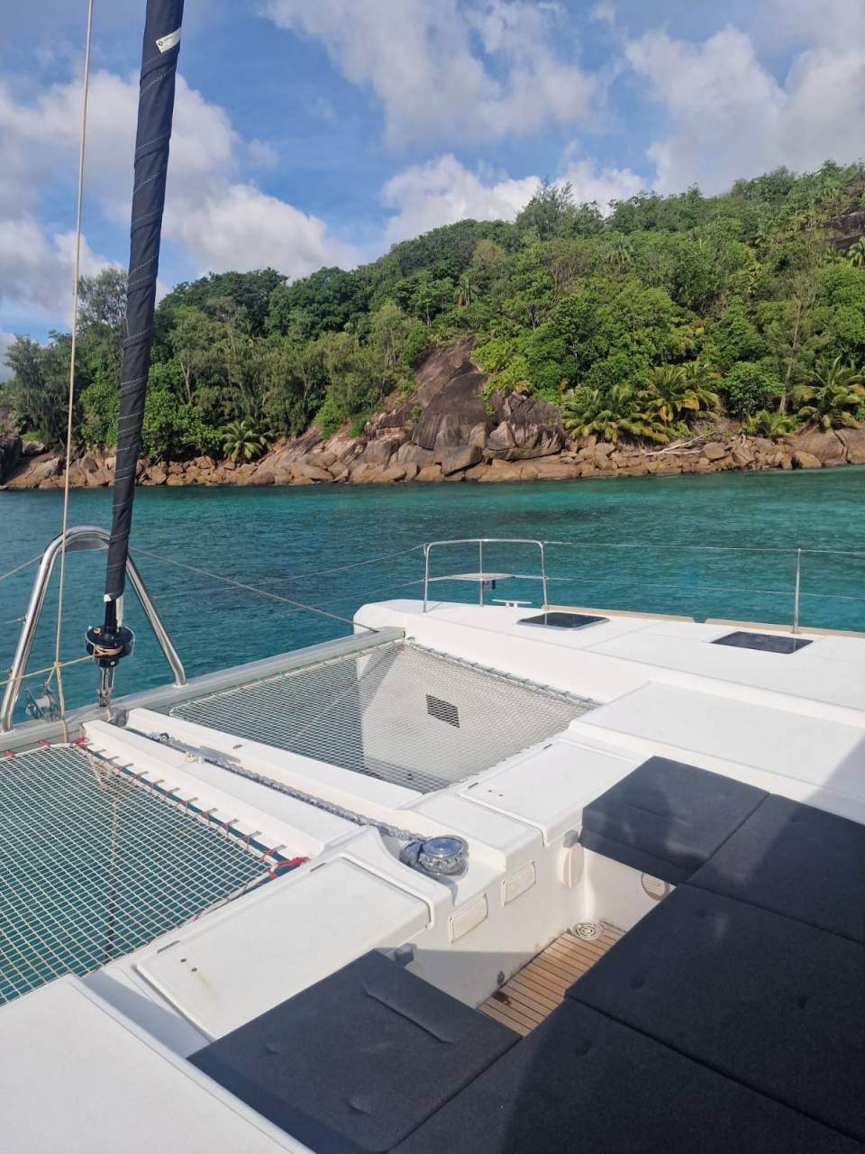 Lagoon 52 — photo 7