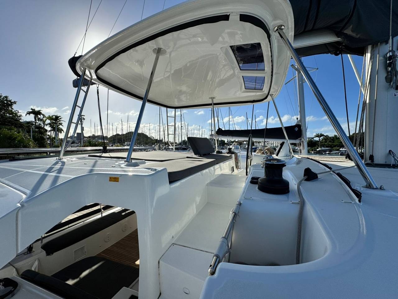 Lagoon 46 — photo 2