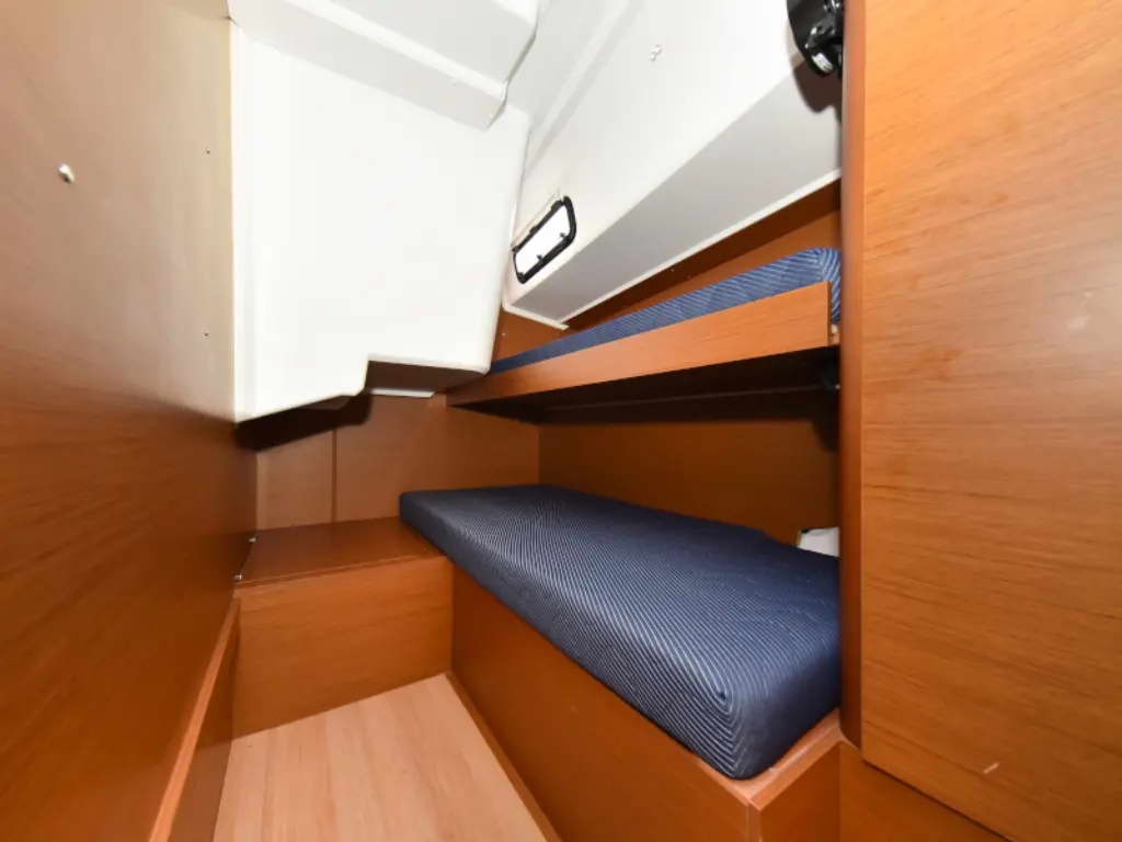 Sun Loft 47 (7 cab.) — photo 2
