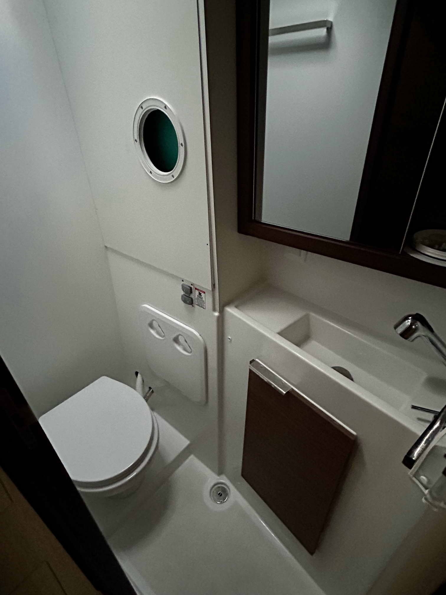 Lagoon 40 (4 cab.) — photo 2