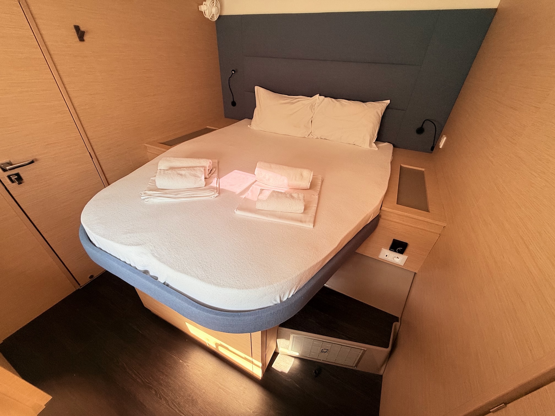 Aura 51 — photo 12