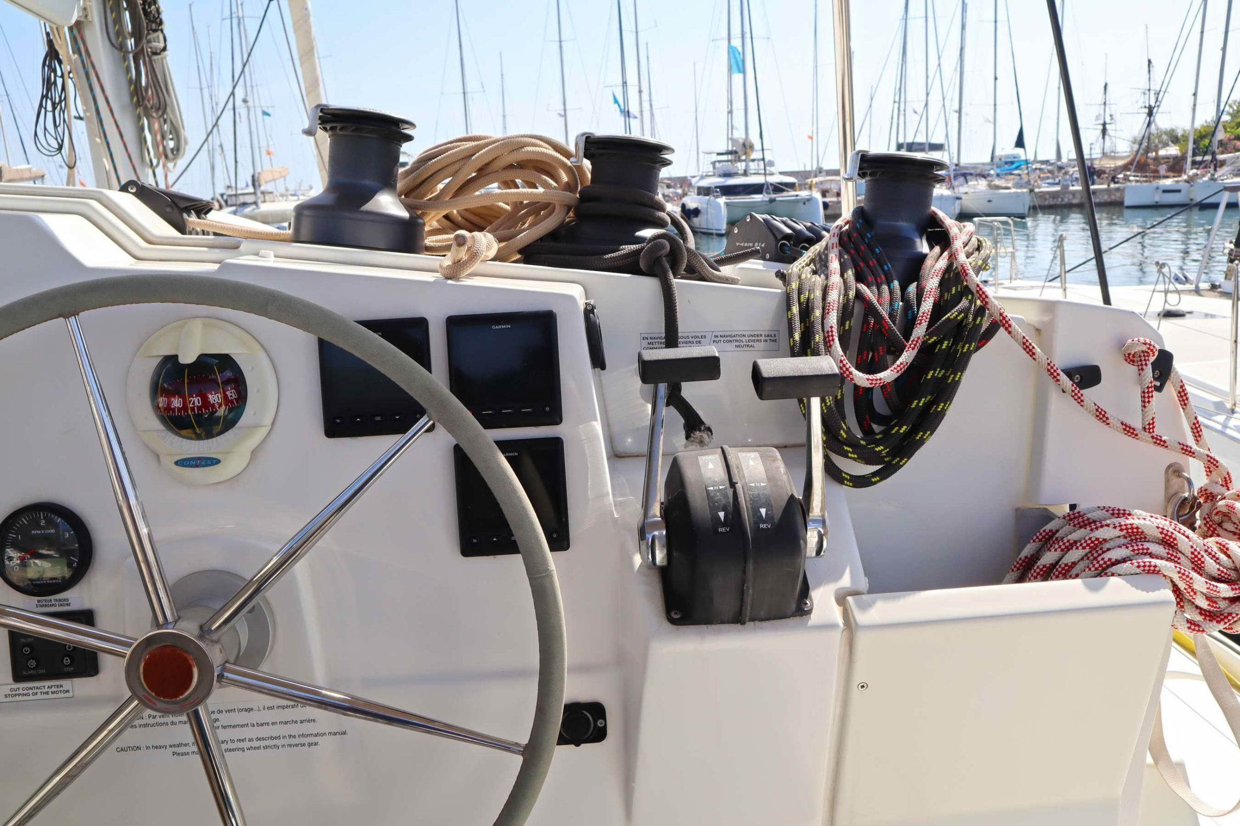 Lucia 40 (4 cab.) — photo 56