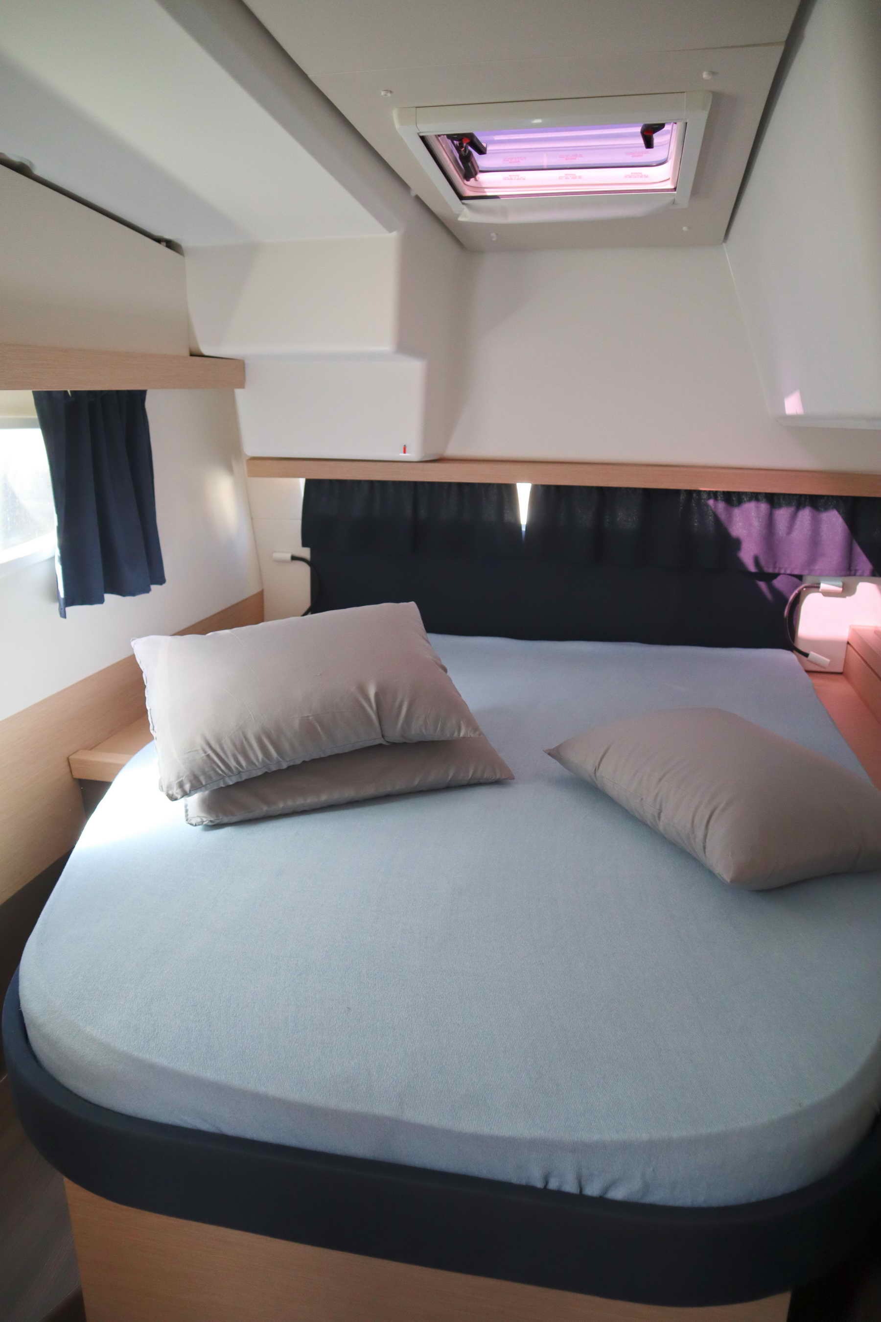 Lucia 40 (4 cab.) — photo 14