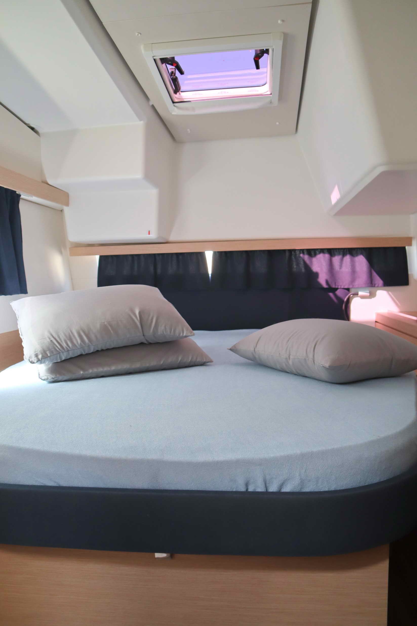 Lucia 40 (4 cab.) — photo 10