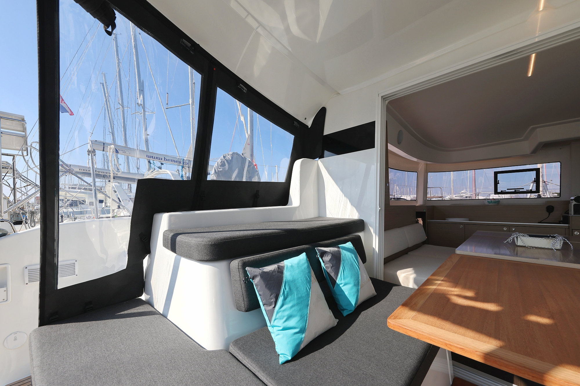 Lagoon 38 OWNER VERSION — photo 26