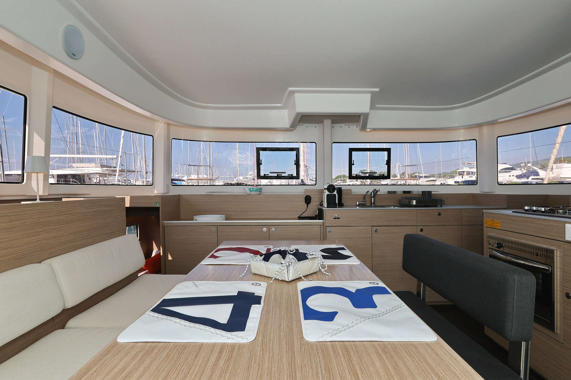 Lagoon 38 OWNER VERSION — photo 15