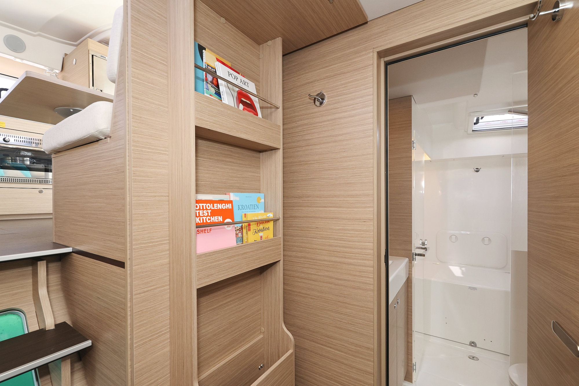 Lagoon 38 OWNER VERSION — photo 25