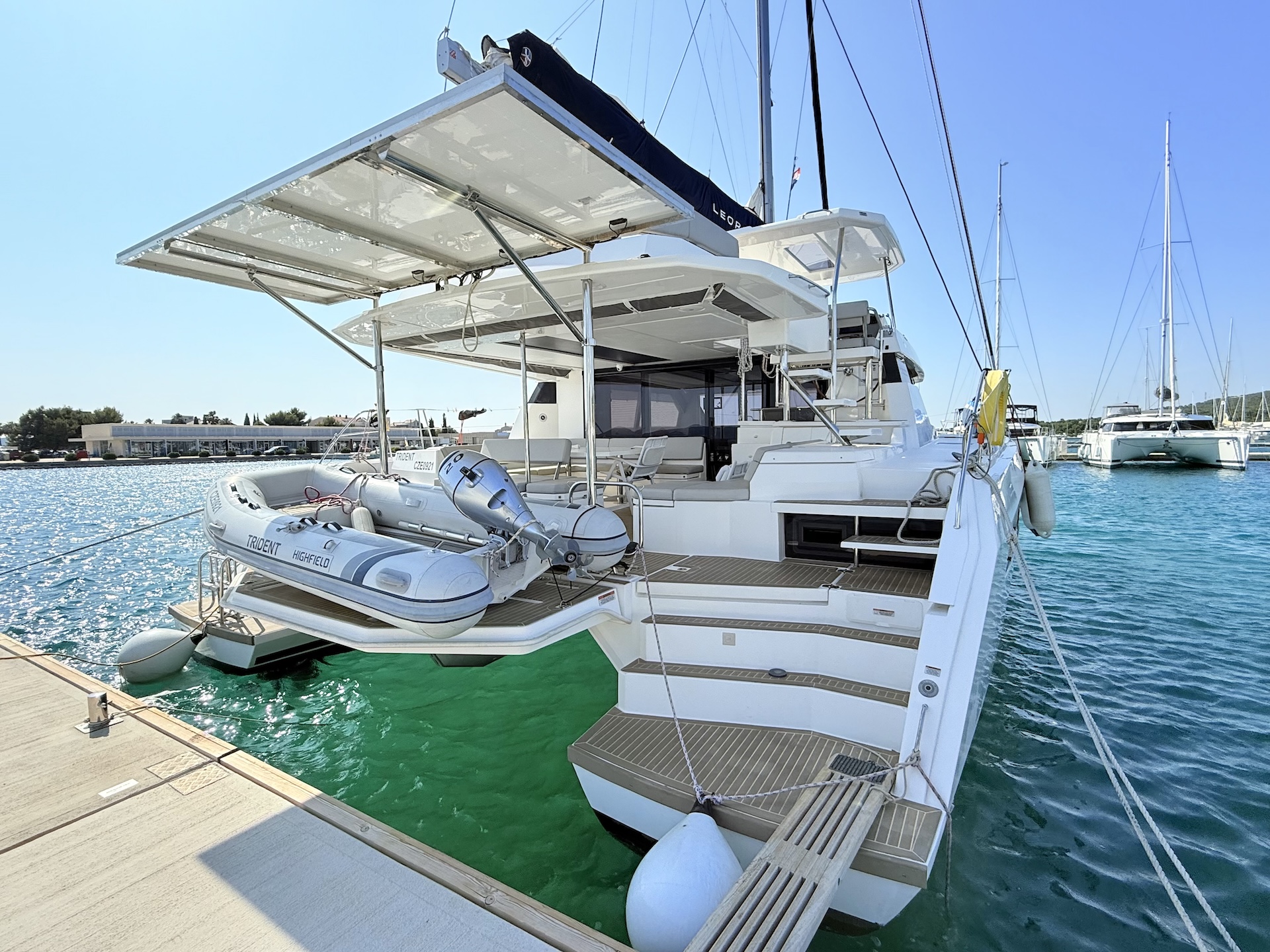 Leopard 50 — photo 18