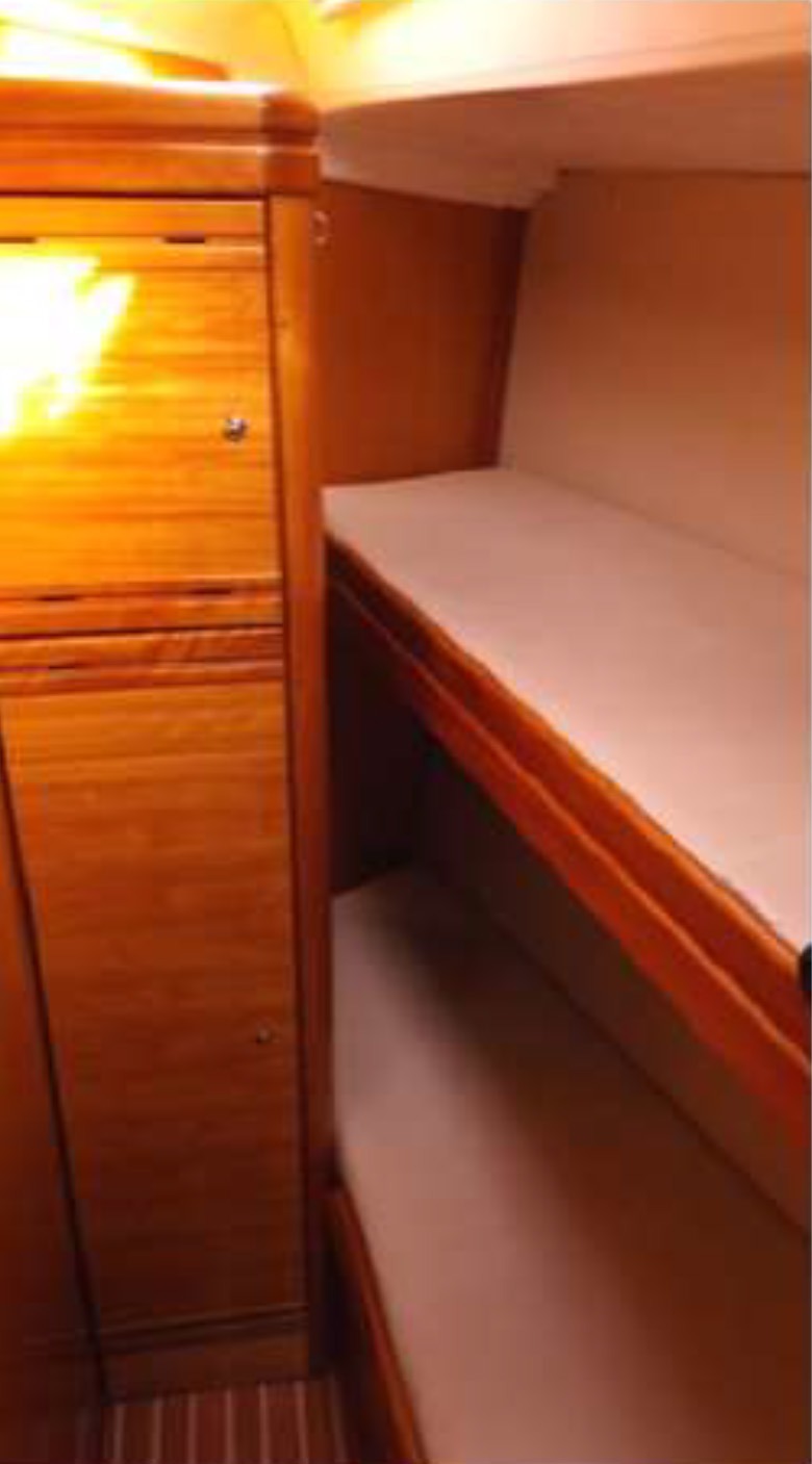 Bavaria 50 Cruiser (5 cab.) — photo 15
