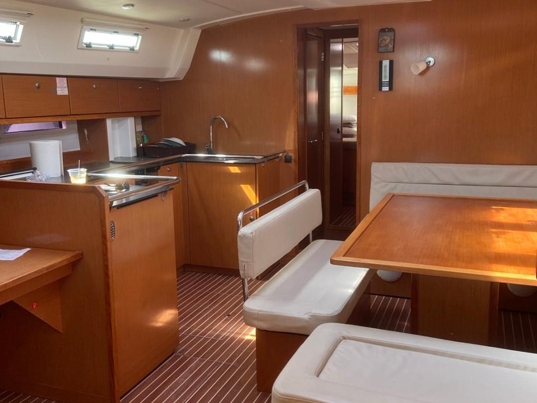 Bavaria 50 Cruiser — photo 33