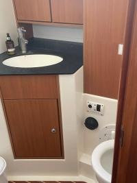 Bavaria 50 Cruiser — photo 32