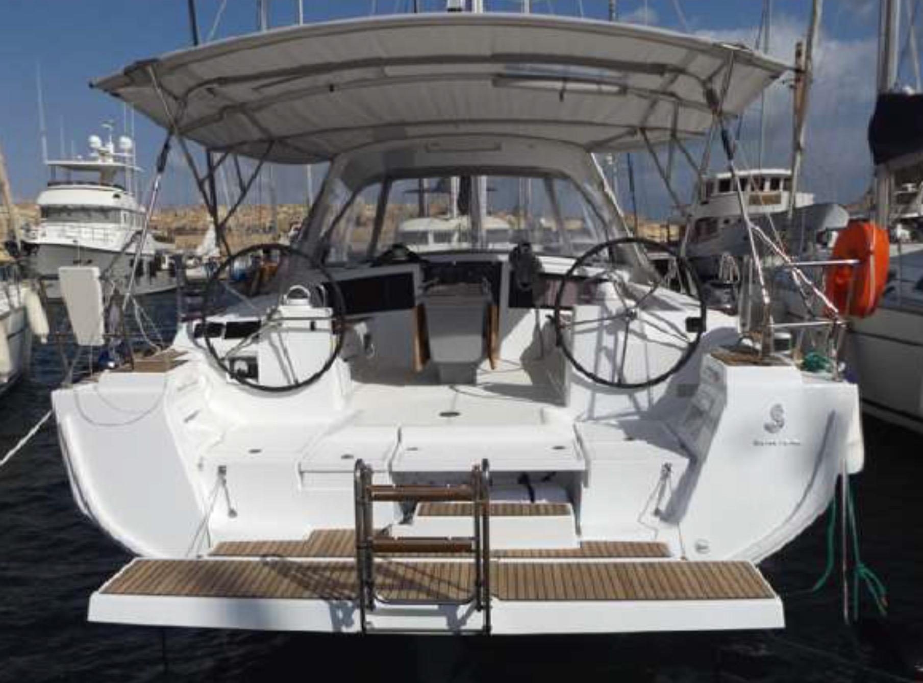 Oceanis 48 (5 cab.) — photo 20