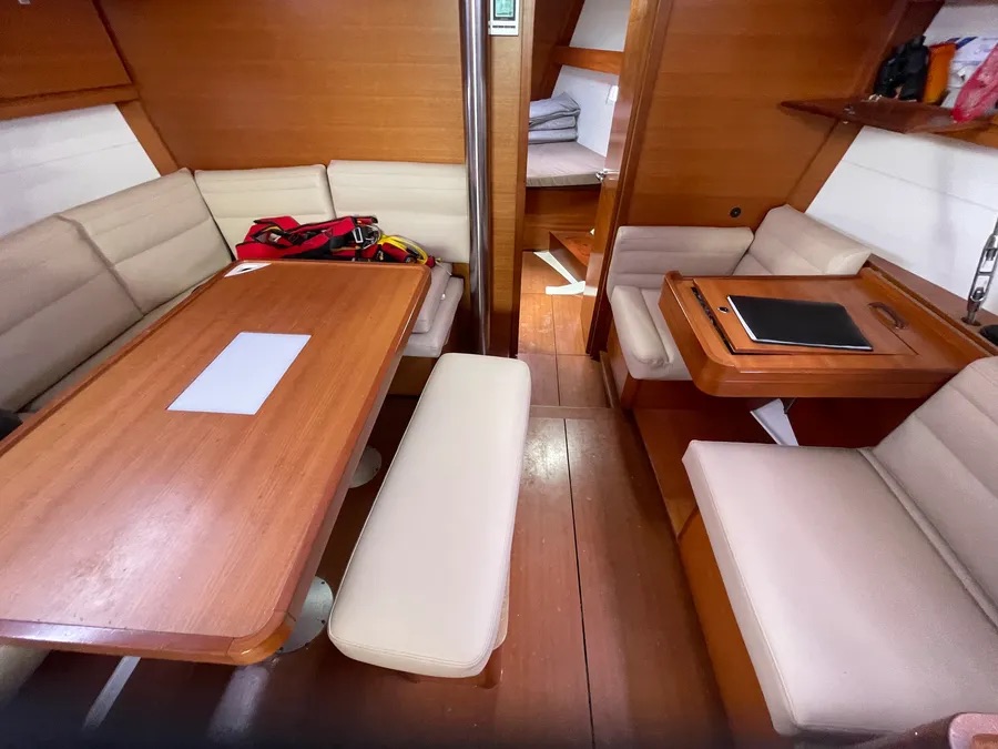 Dufour 410 GL (3 cab.) — photo 7