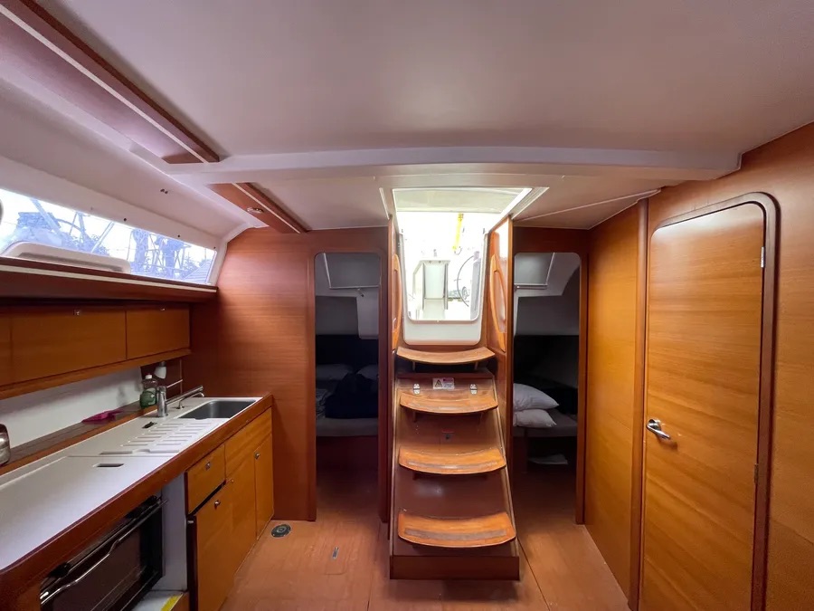 Dufour 410 GL (3 cab.) — photo 12