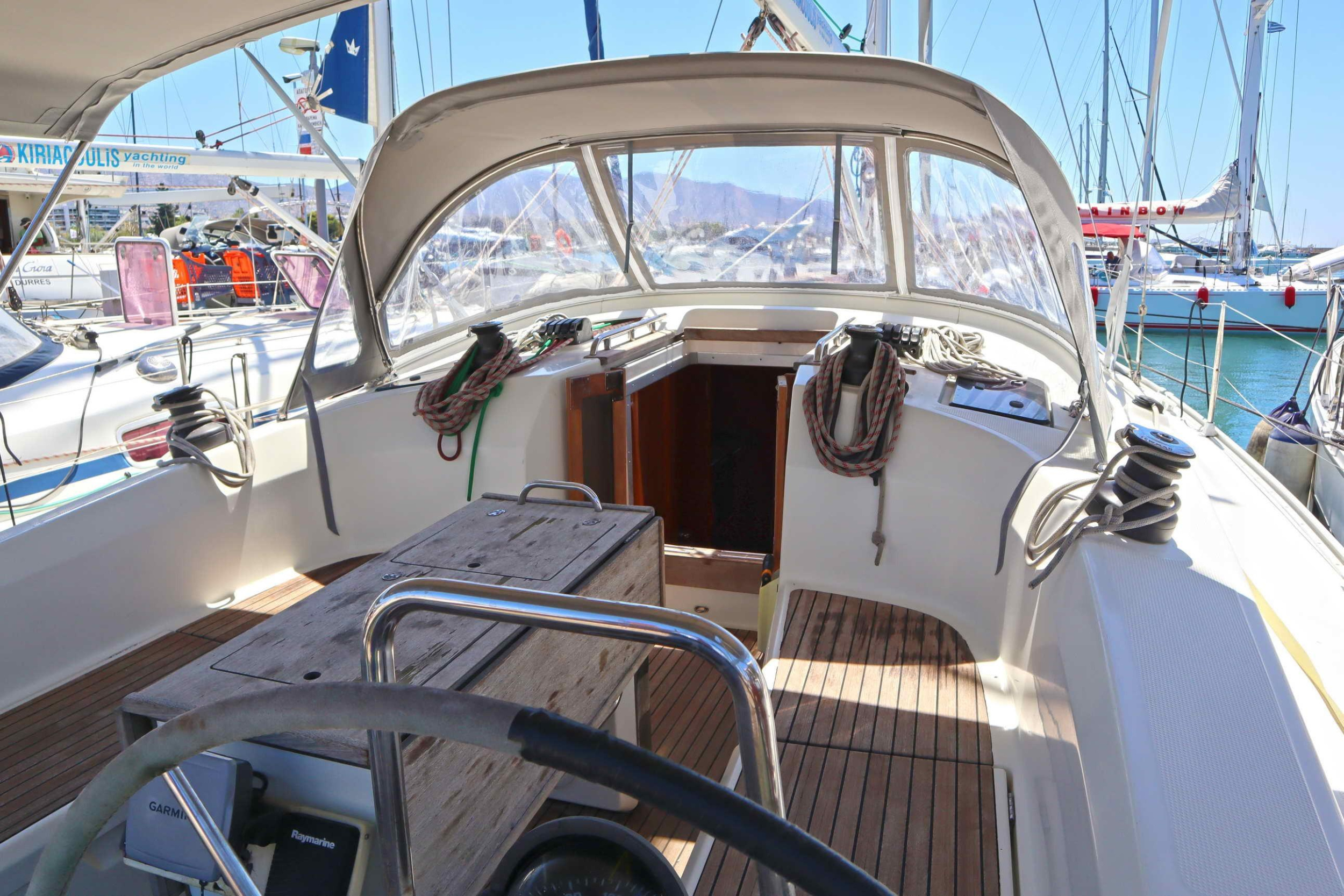 Bavaria Cruiser 40 (3 cab.) — photo 18