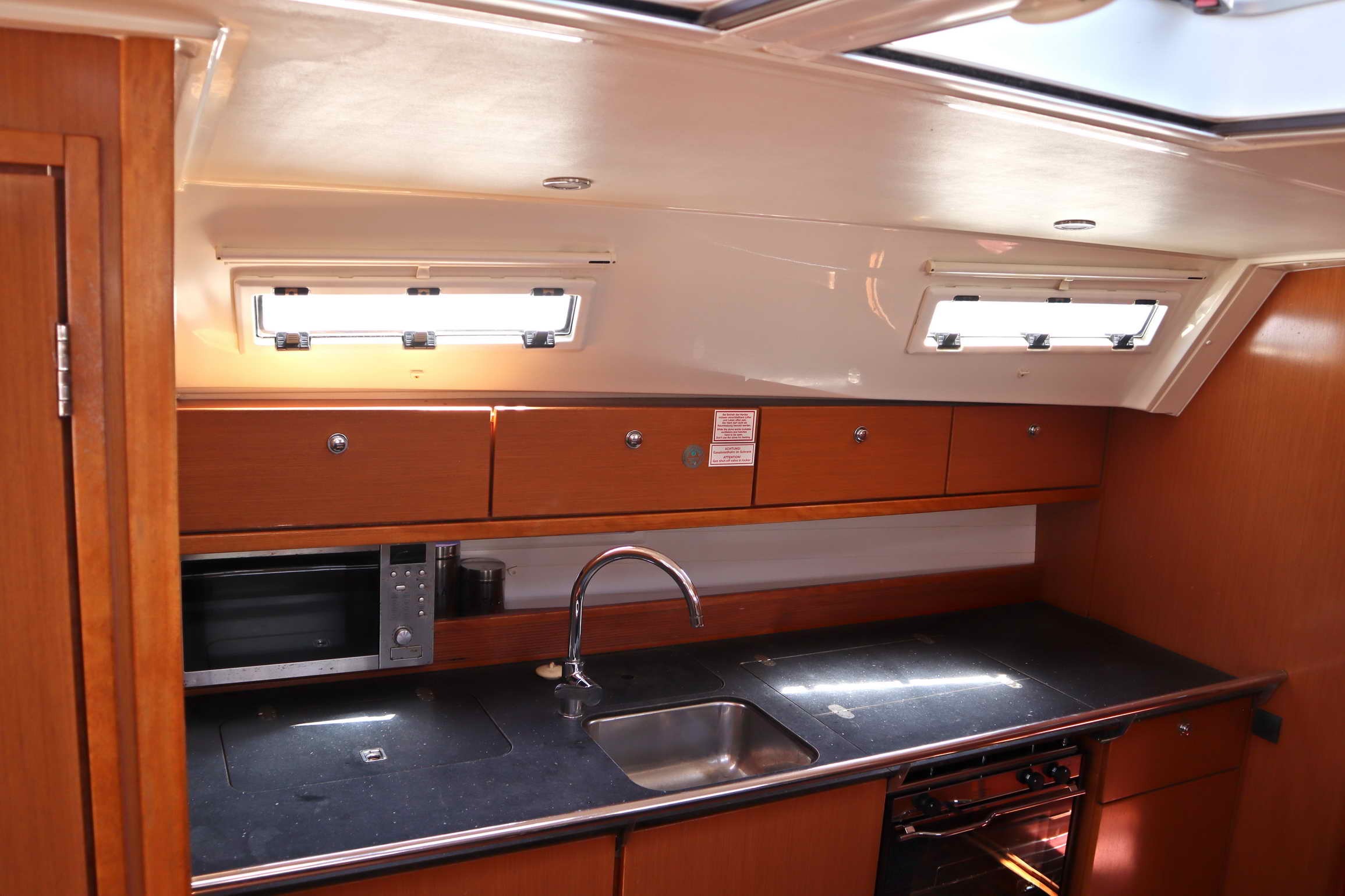 Bavaria Cruiser 40 (3 cab.) — photo 34