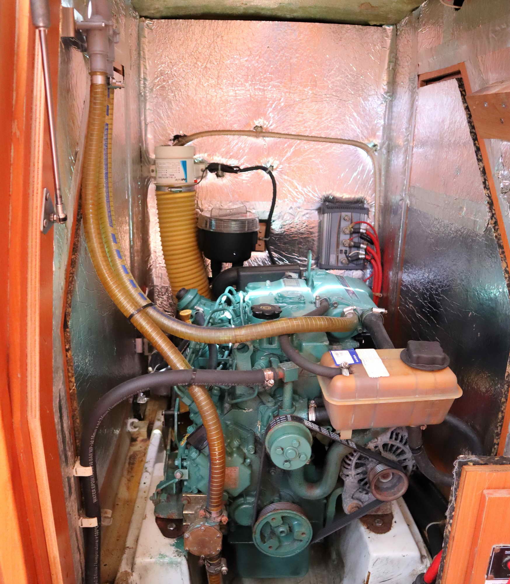 Bavaria Cruiser 40 (3 cab.) — photo 4