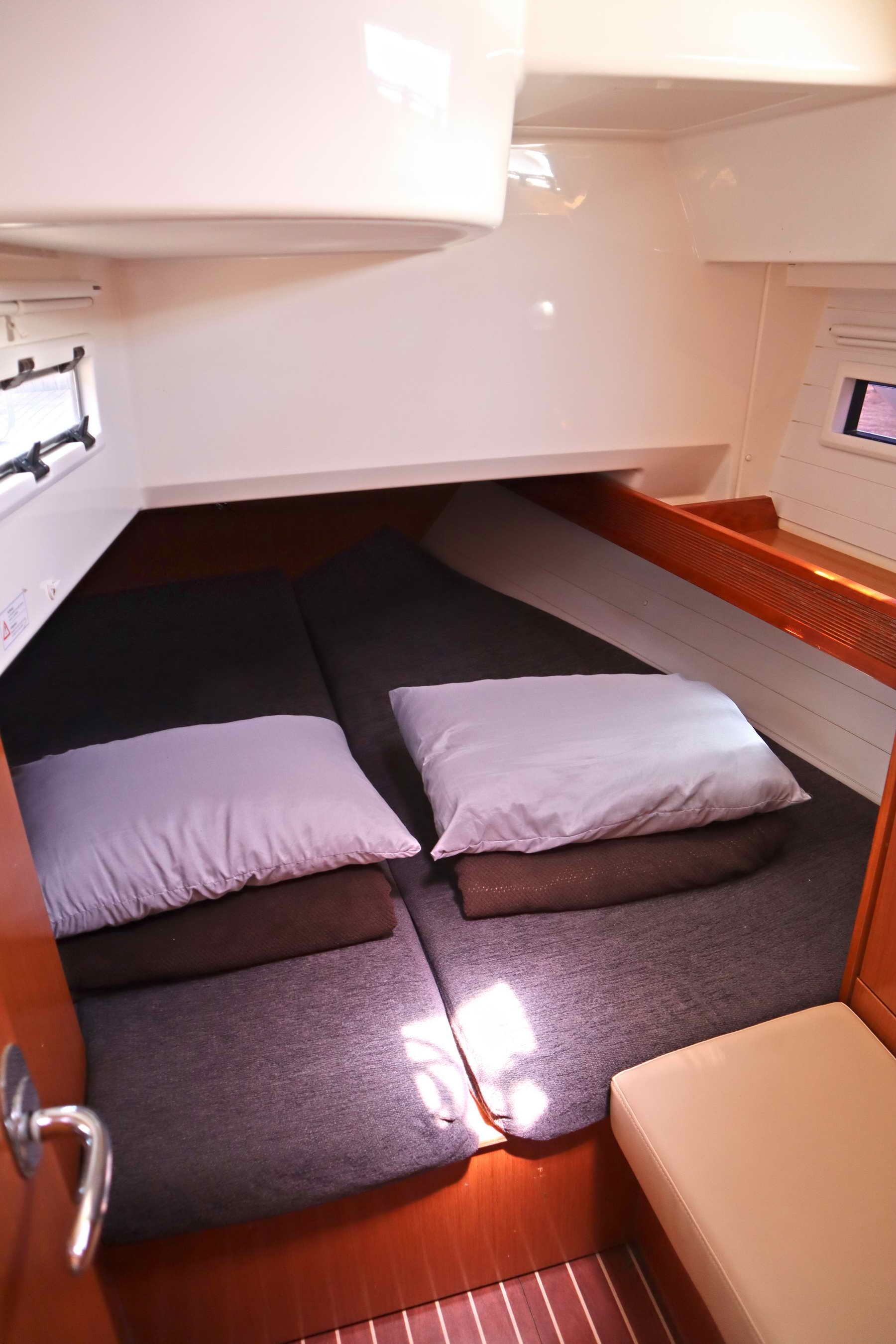 Bavaria Cruiser 40 (3 cab.) — photo 20