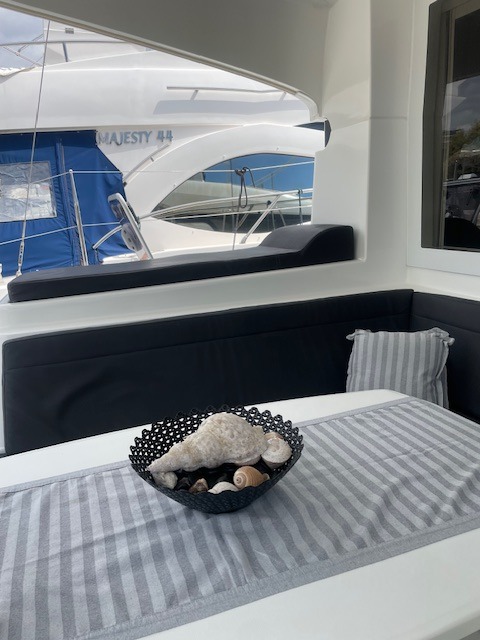Lagoon 40 (4 cab.) — photo 11