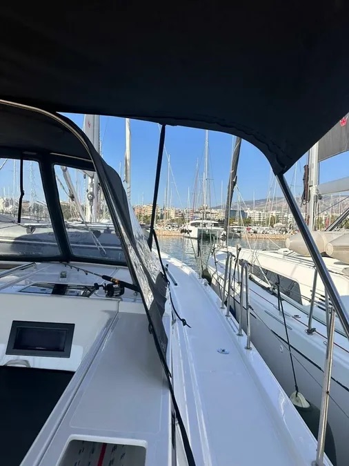 Bavaria C45 (3 cab.) — photo 5