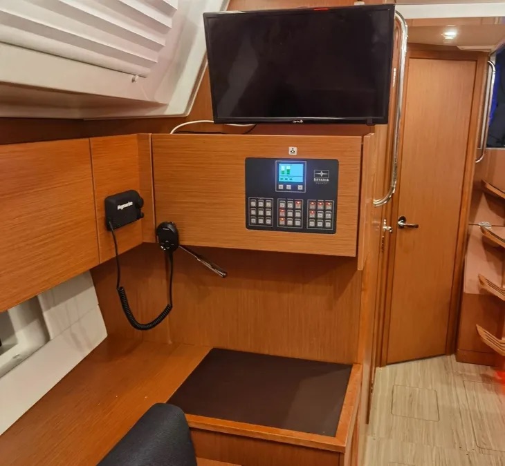 Bavaria C45 (3 cab.) — photo 26