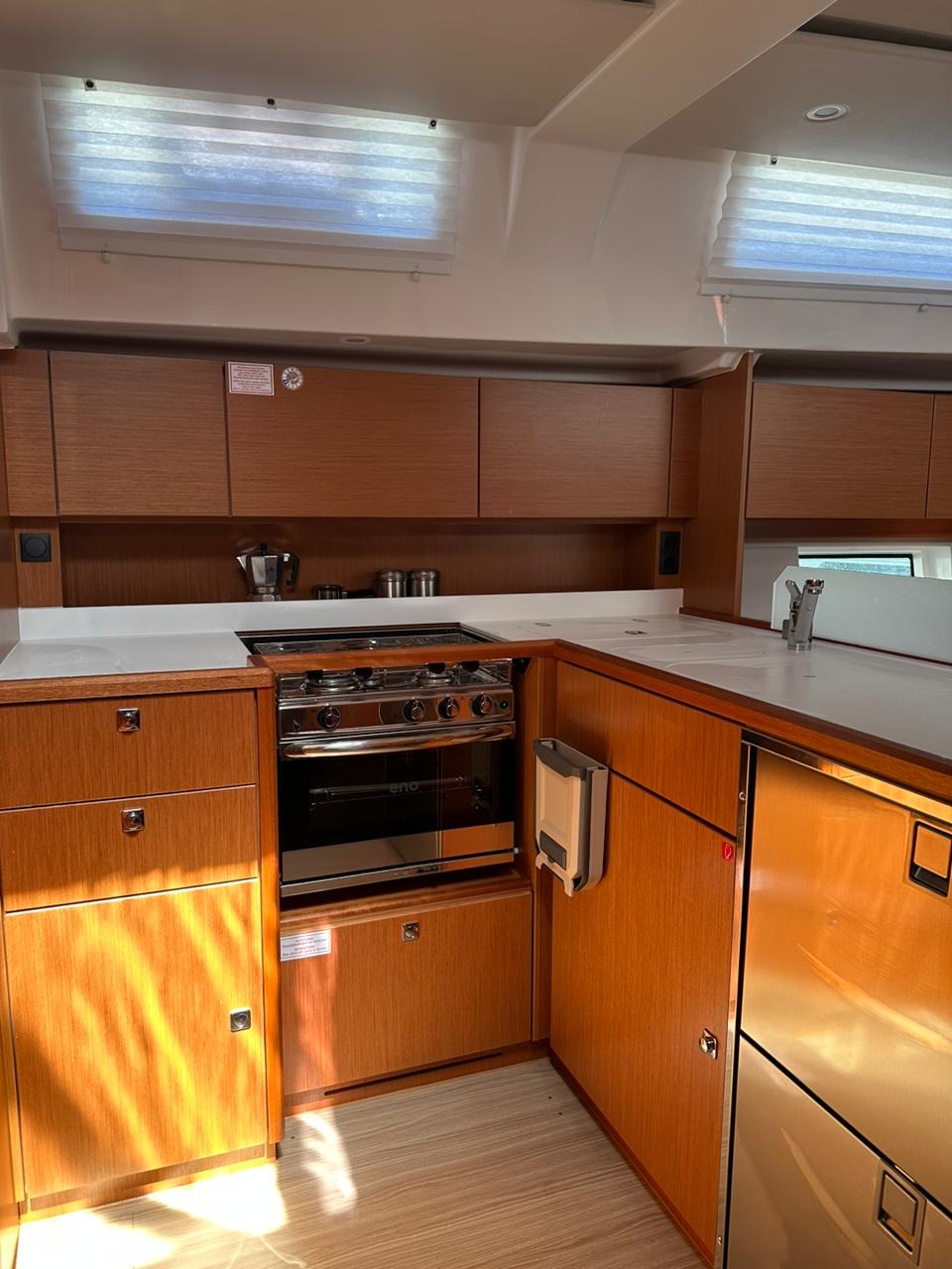Bavaria C45 Holiday (5 cab.) — photo 9