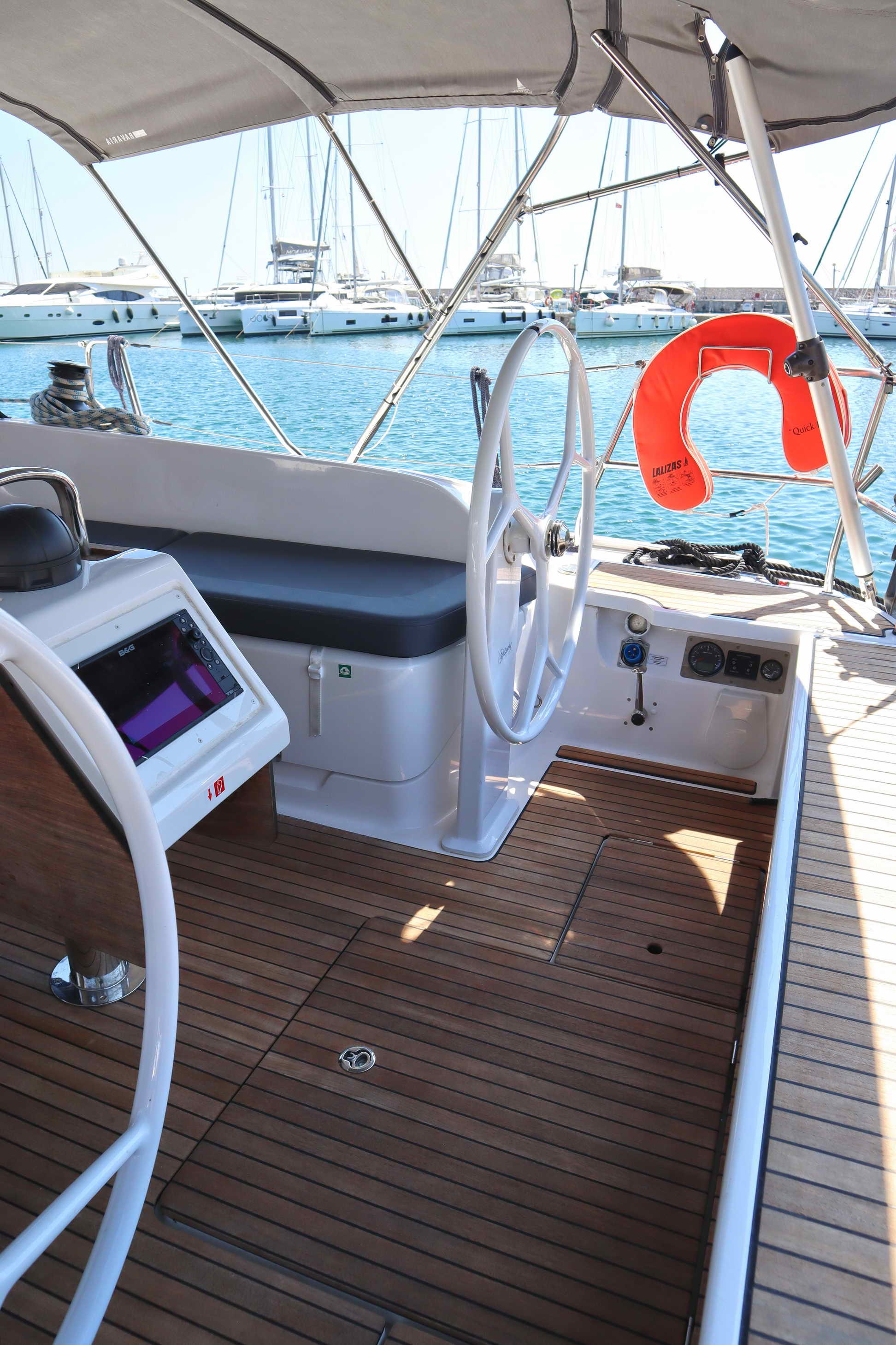 Bavaria Cruiser 46 (4 cab.) — photo 44