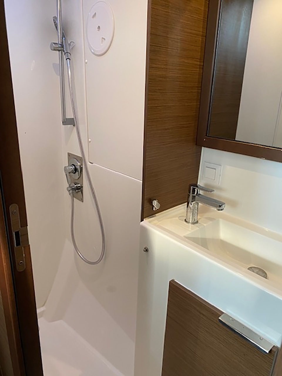 Lagoon 40 (4 cab.) — photo 11